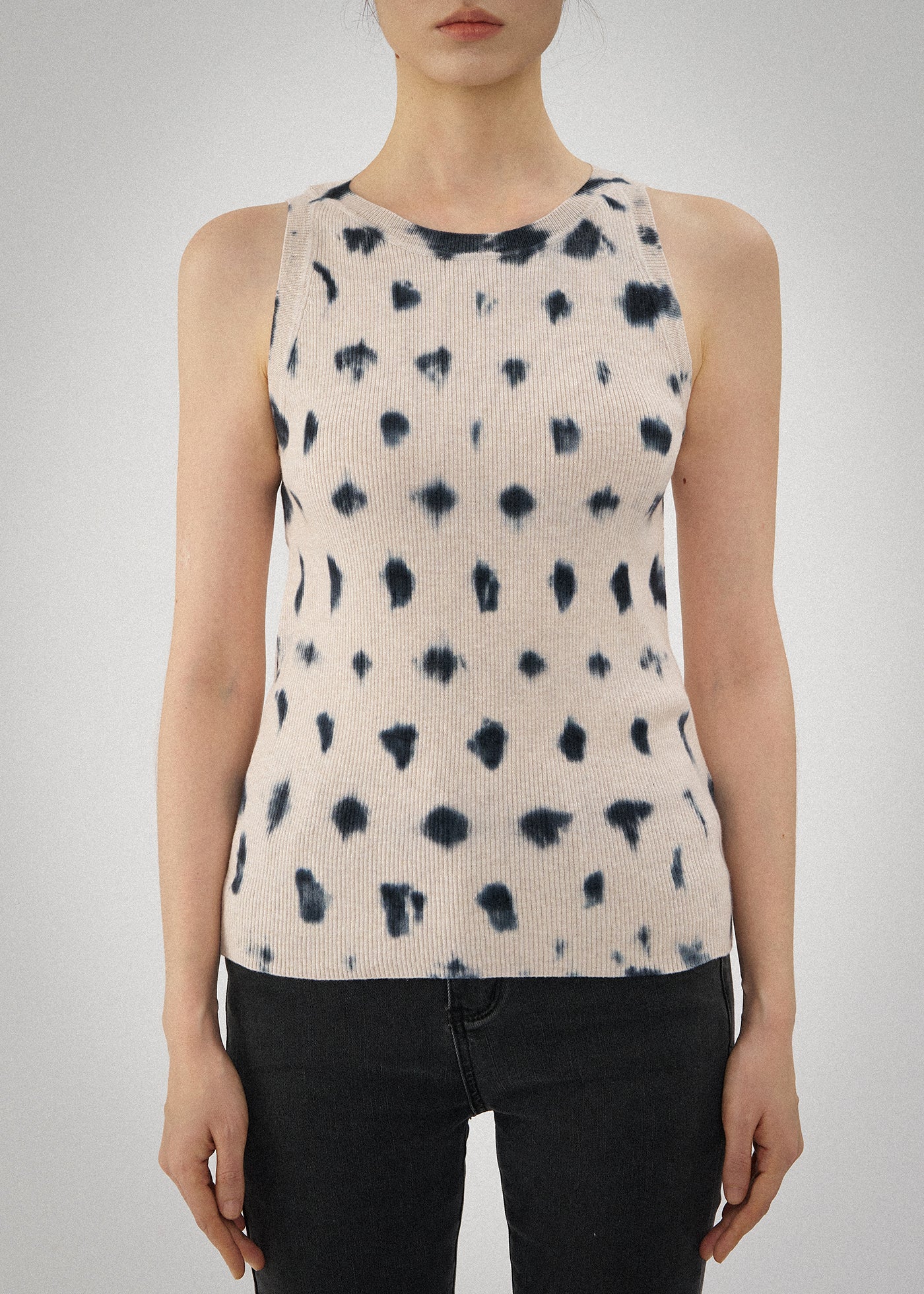 DÉBARDEUR SKINNY RIB EN COTON PIMA + CACHEMIRE N.85 - GUERNICA