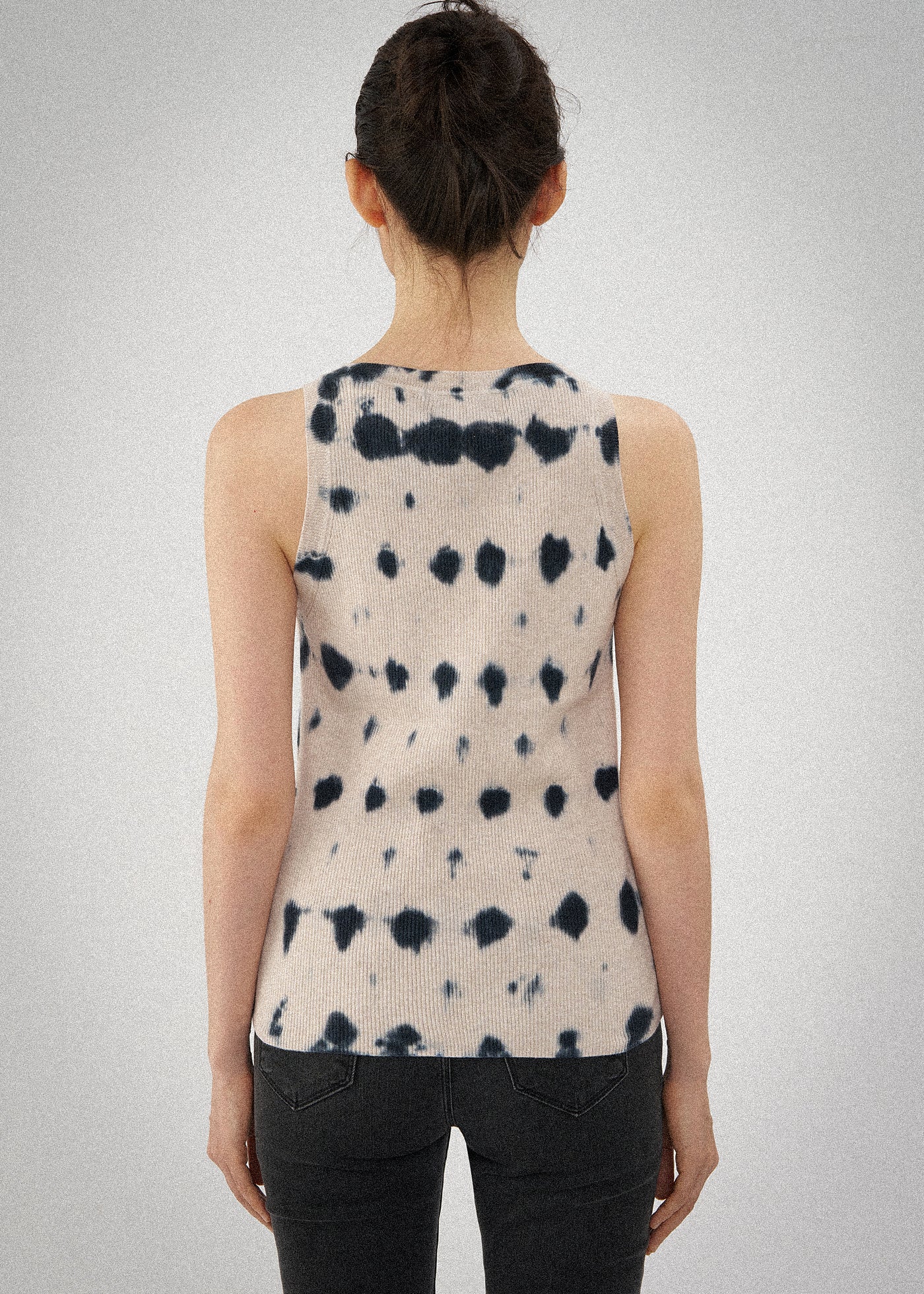 DÉBARDEUR SKINNY RIB EN COTON PIMA + CACHEMIRE N.85 - GUERNICA