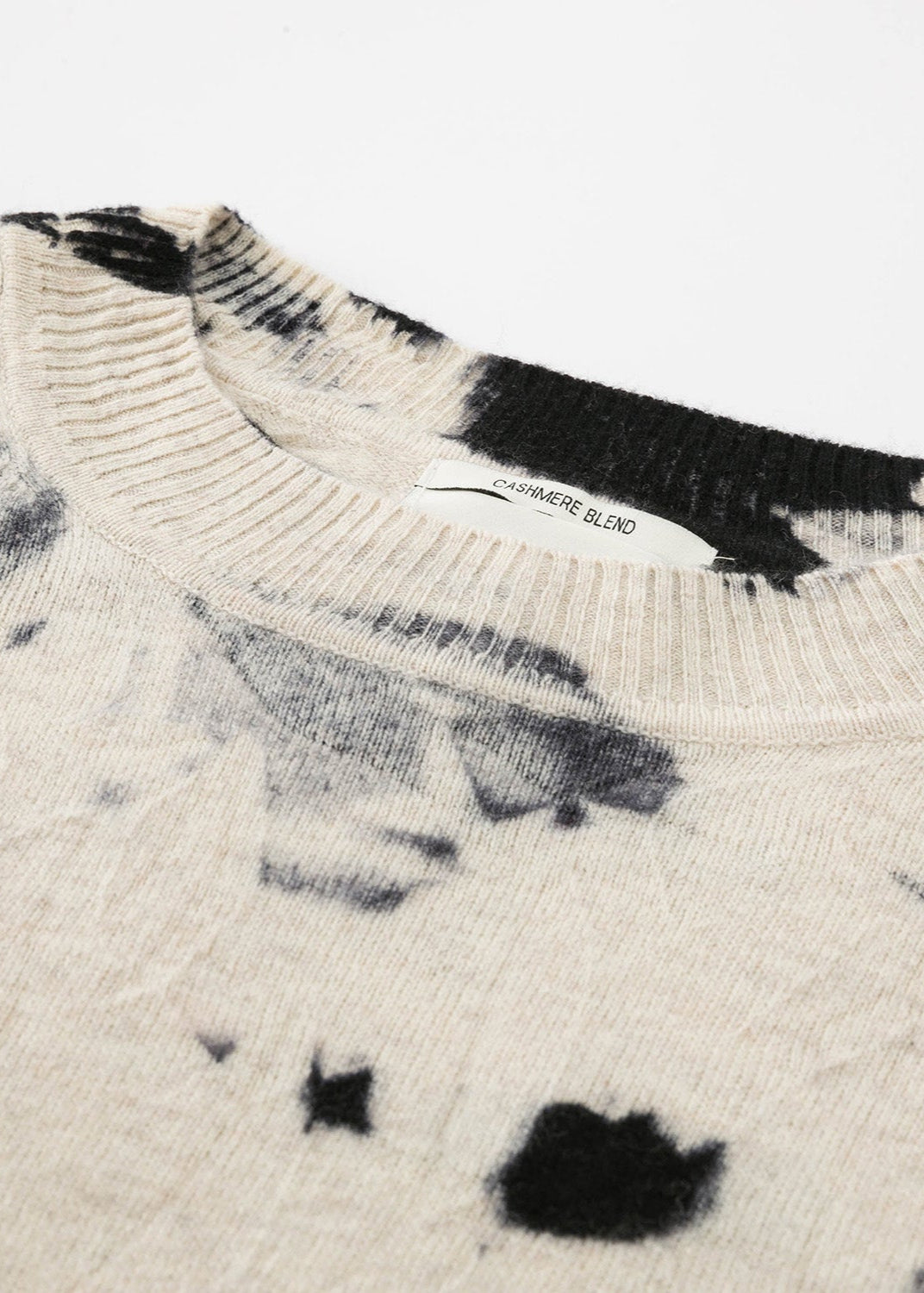 N.20 T-SHIRT À CAPUCHE OVERSIZE EN MÉLANGE DE CACHEMIRE - GUERNICA TIE DYE