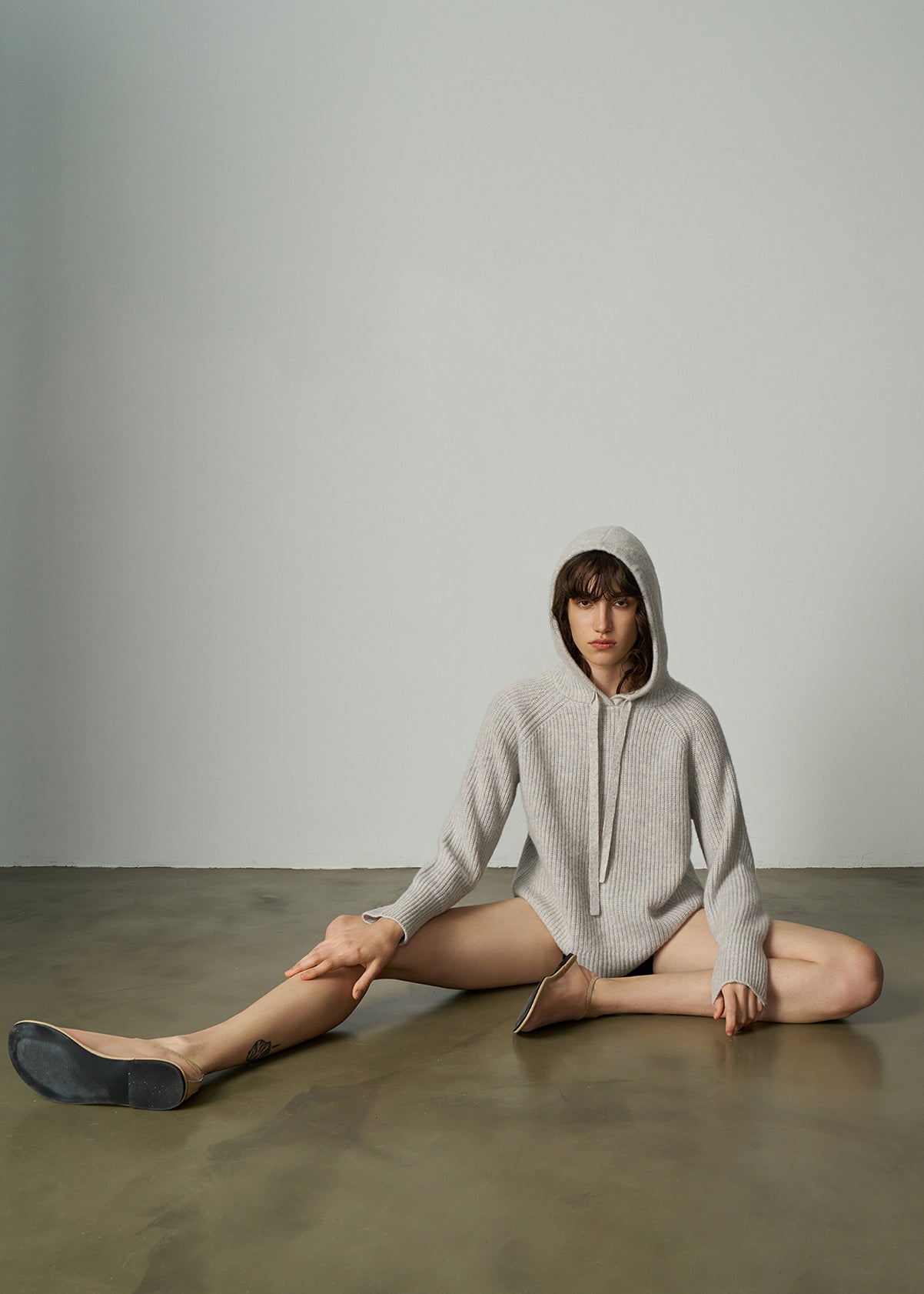 N.10 CASHMERE HOODIE