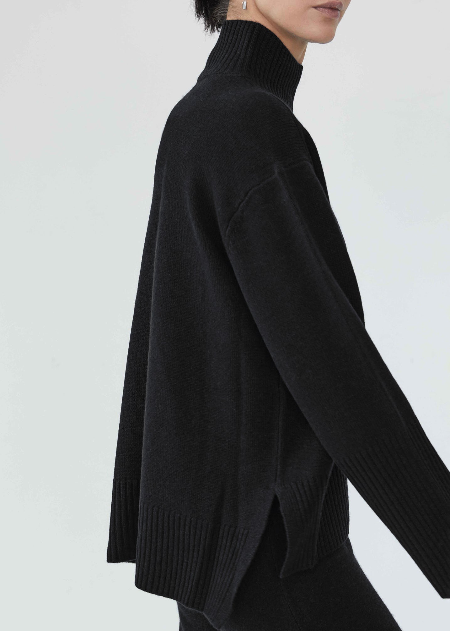 N.07 羊绒混纺厚实 POLO 衫 - 黑色