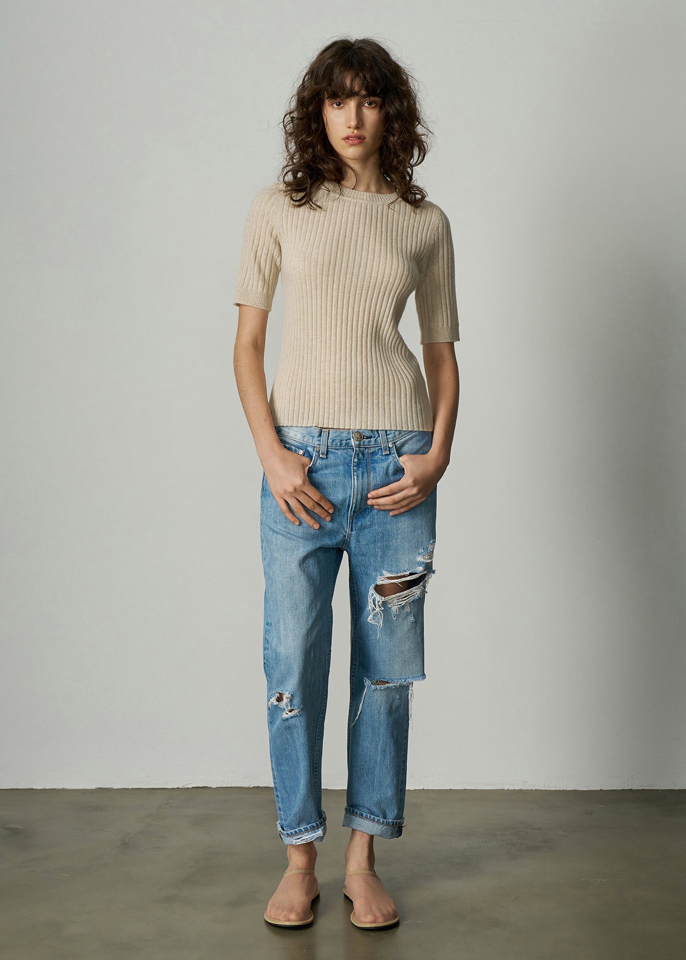 T-shirt à manches courtes 100 % cachemire N.48 ALEGER - NOIR