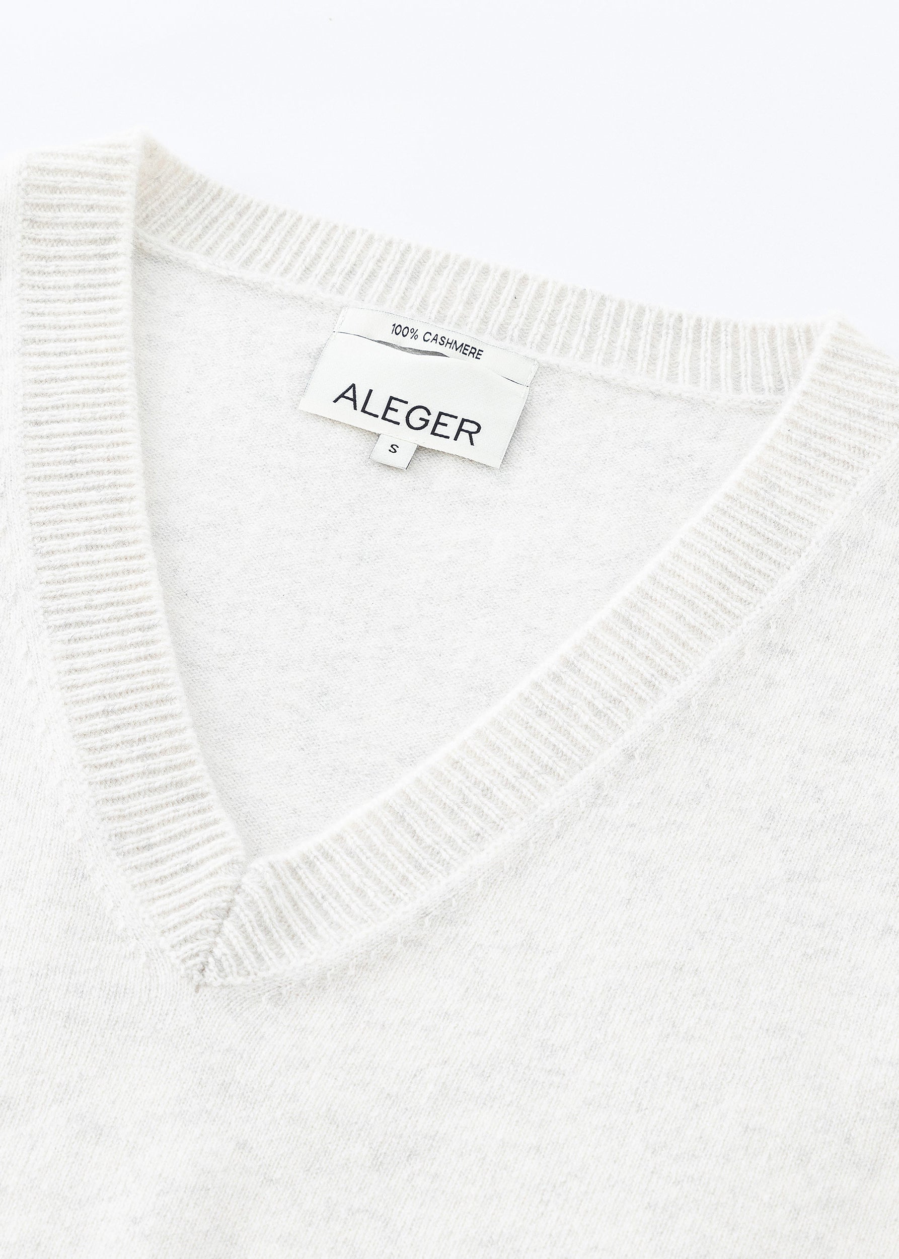 N.21 CASHMERE LONG LINE V NECK