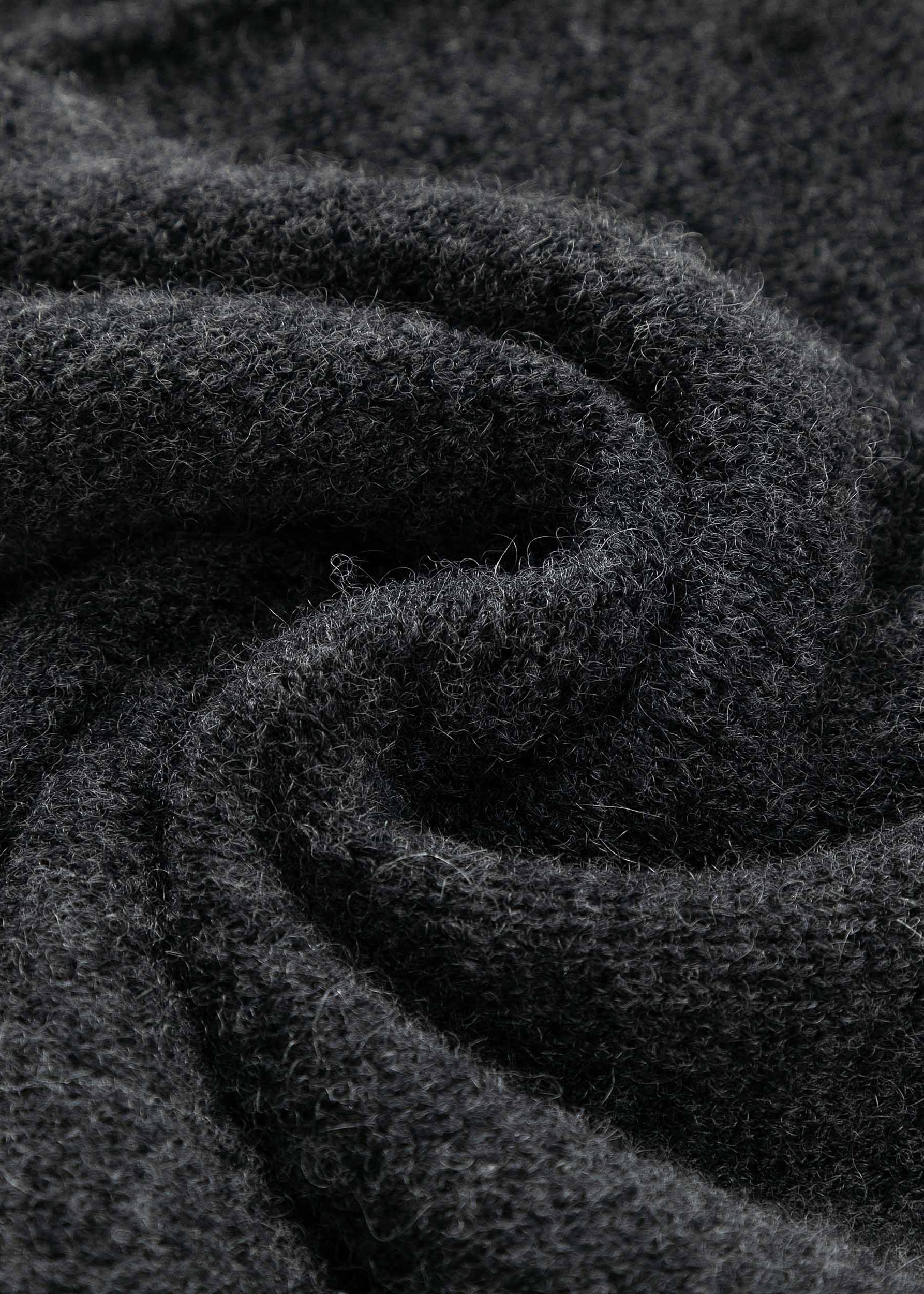 N.121 FUNNEL NECK - XS, L Left