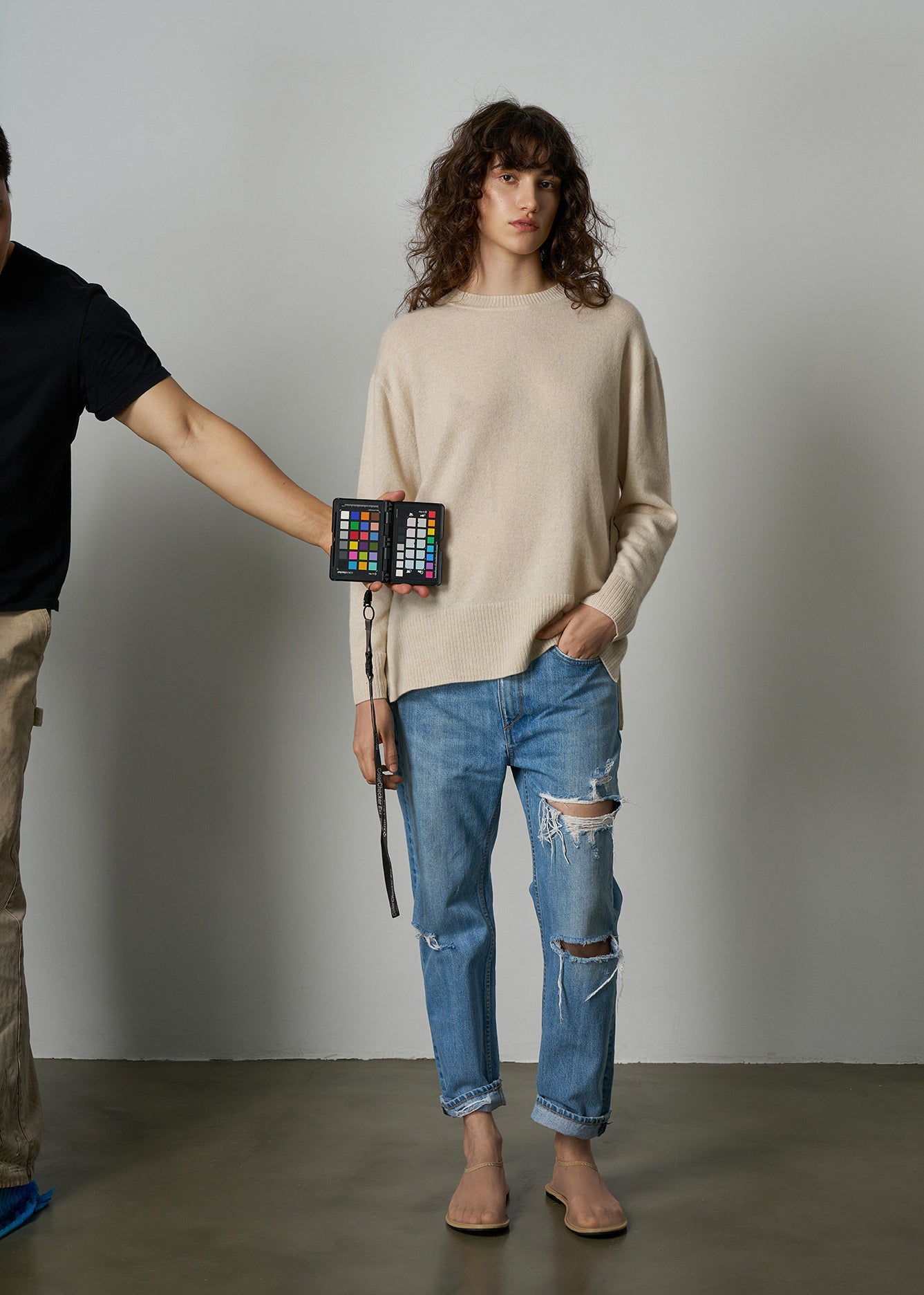 N.284 CASHMERE OVERSIZED LONG LINE CREW