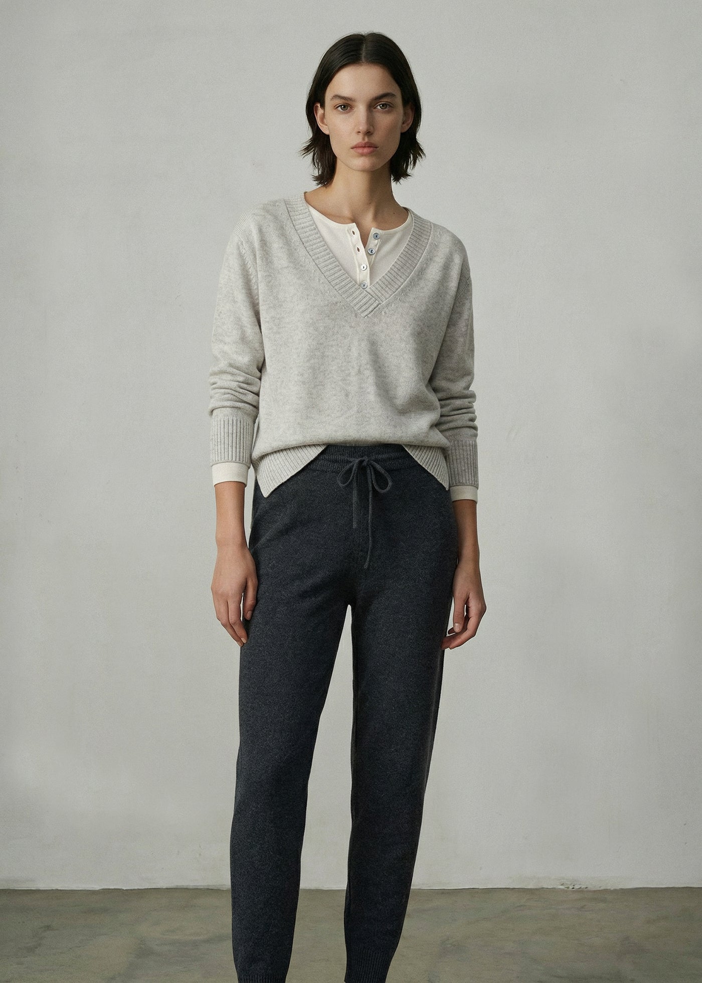 374 CLASSICS V NECK PGA