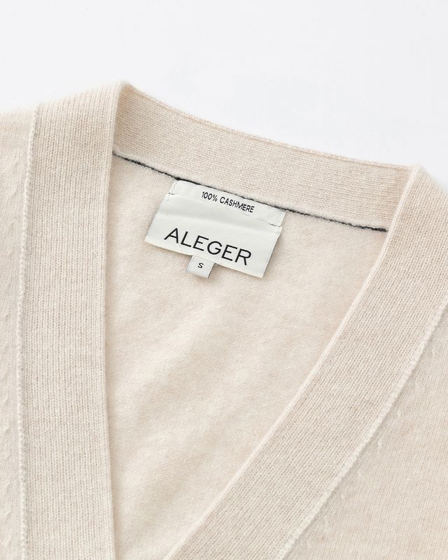 N.09 CASHMERE SEAM DETAIL CARDI