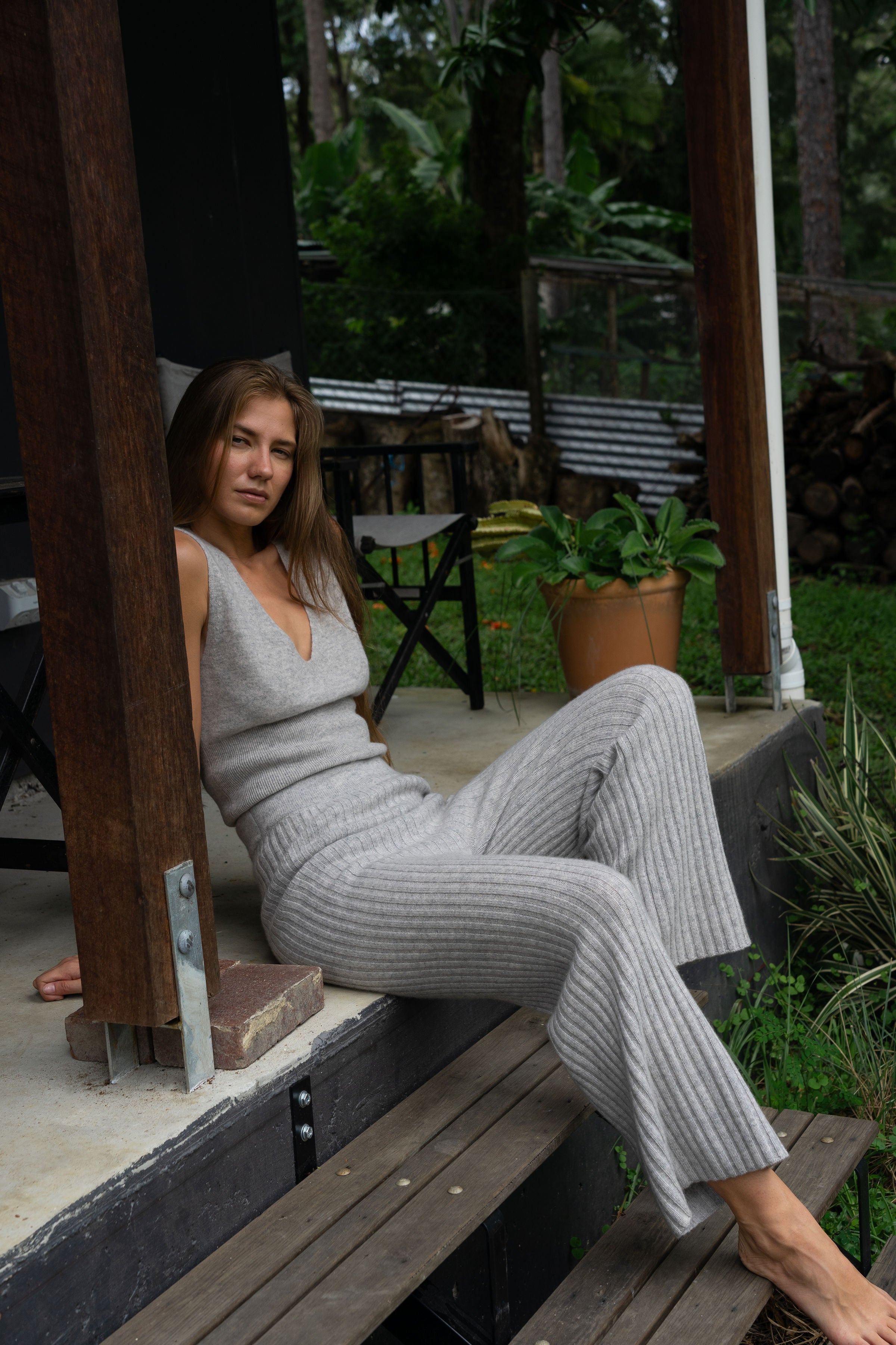 N.103 RIBBED WIDE LEG PANT