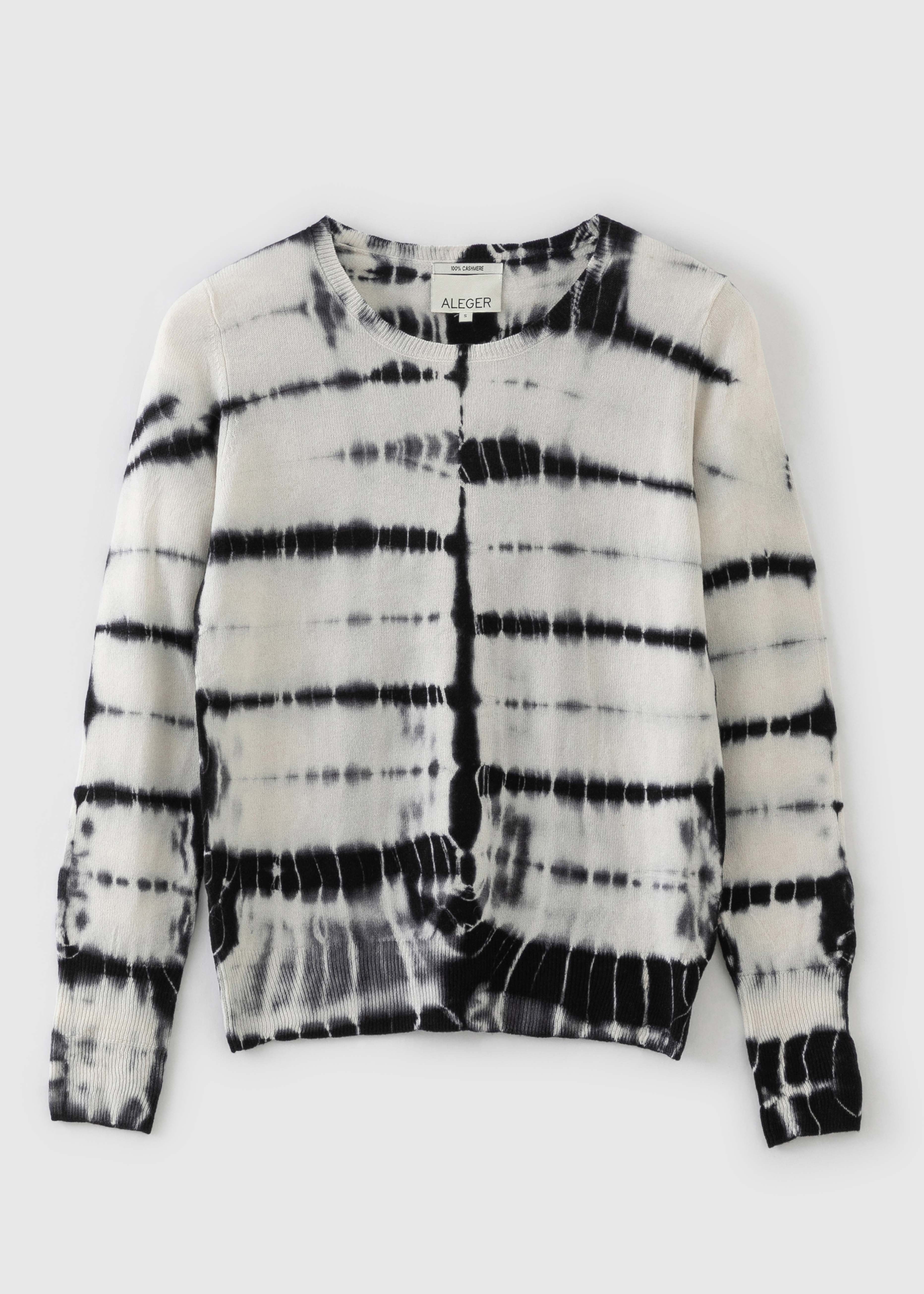 N.181 CASHMERE SLIM FIT DYE CREW