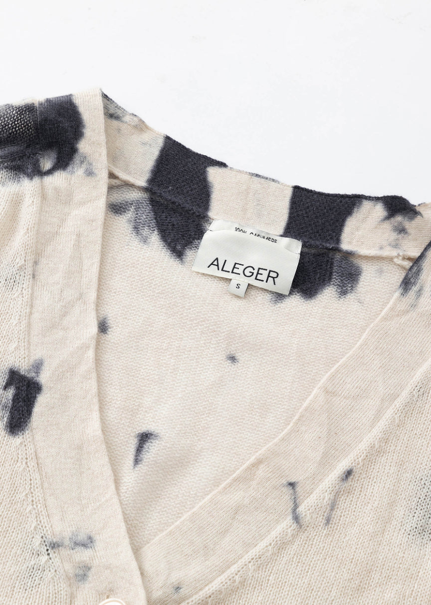 N.275 CASHMERE FEATHER WEIGHT CARDI