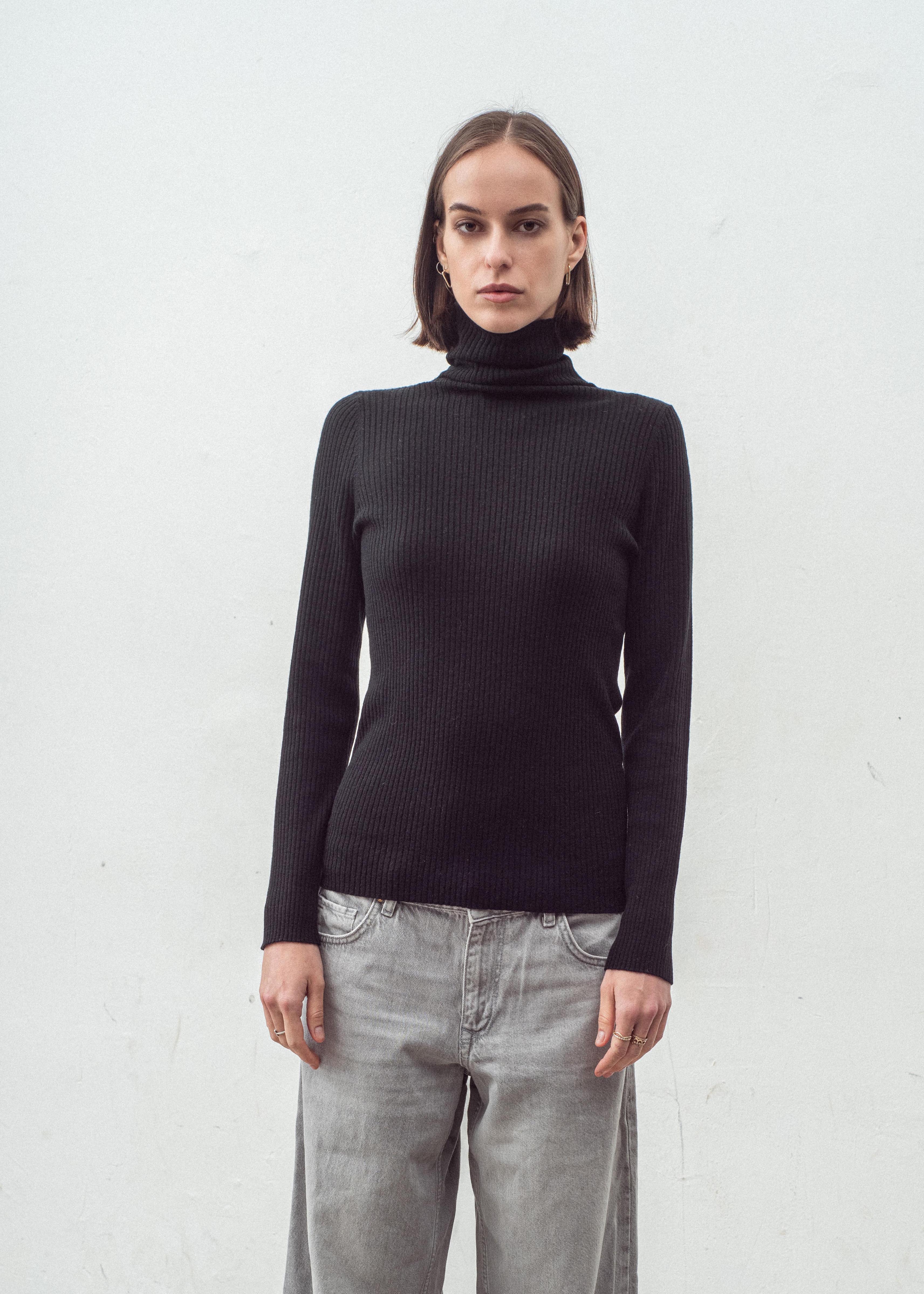 N.32 SKINNY RIB POLO