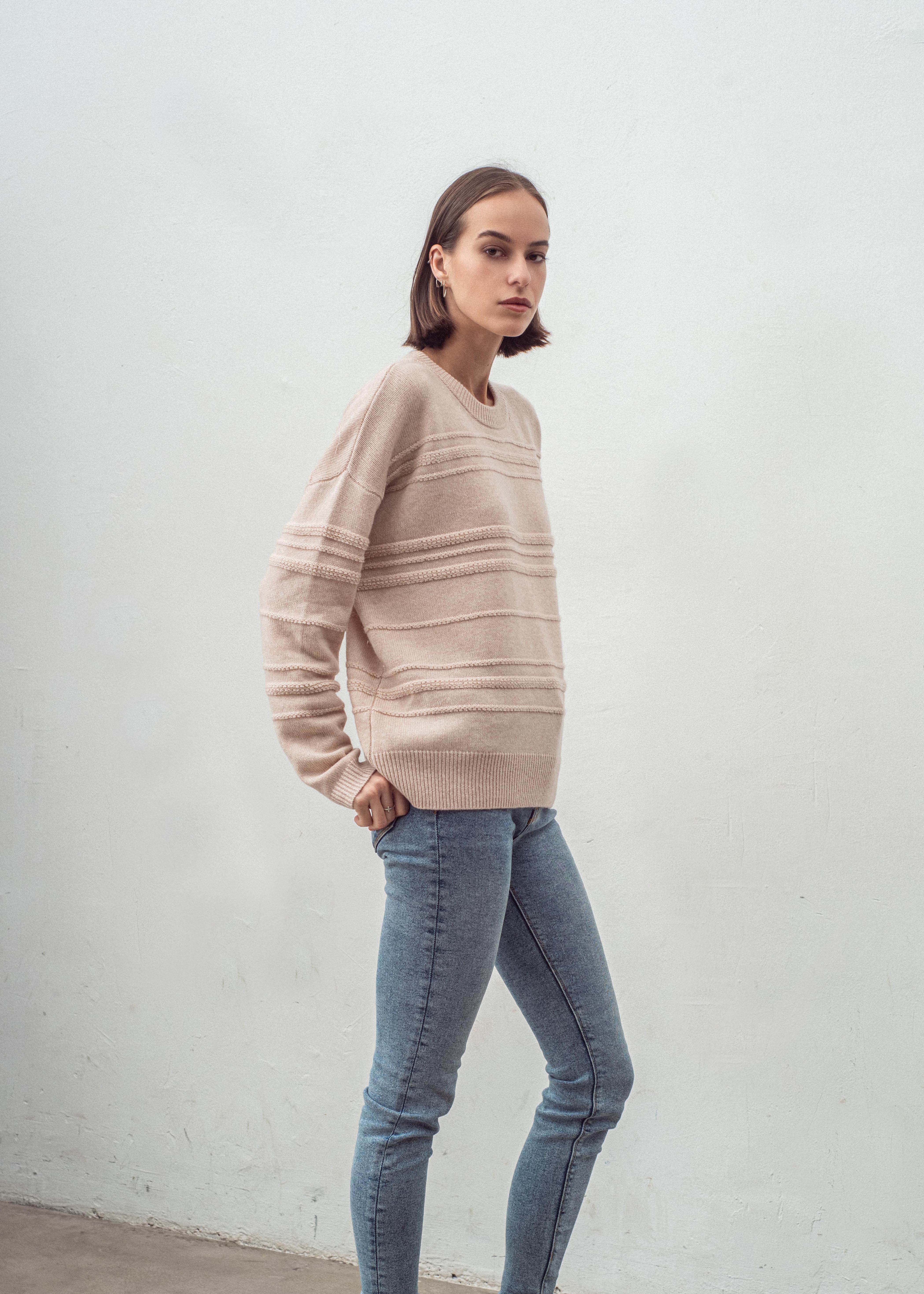 N.330 LOOPY OVERSIZED CREW NECK