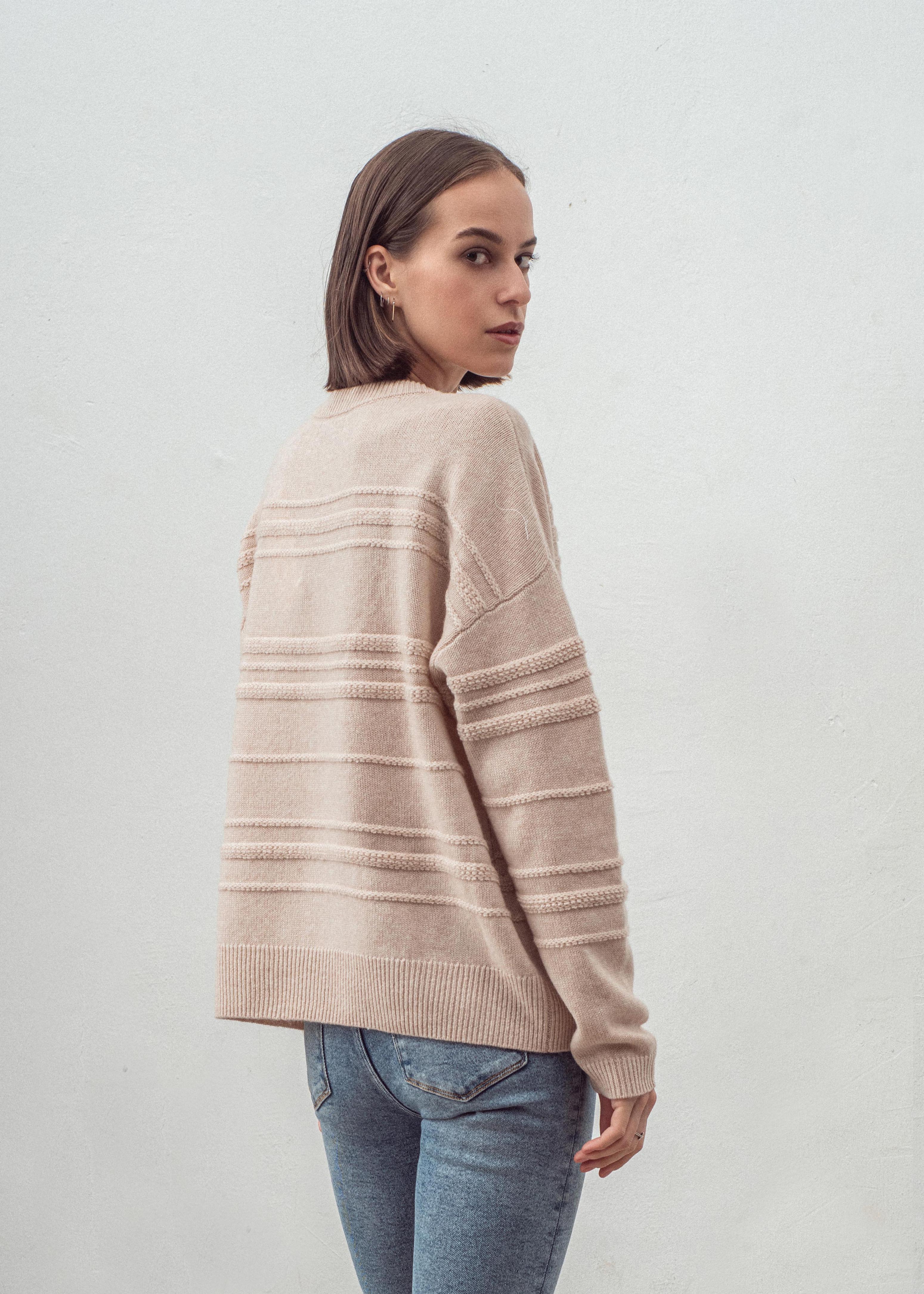 N.330 LOOPY OVERSIZED CREW NECK
