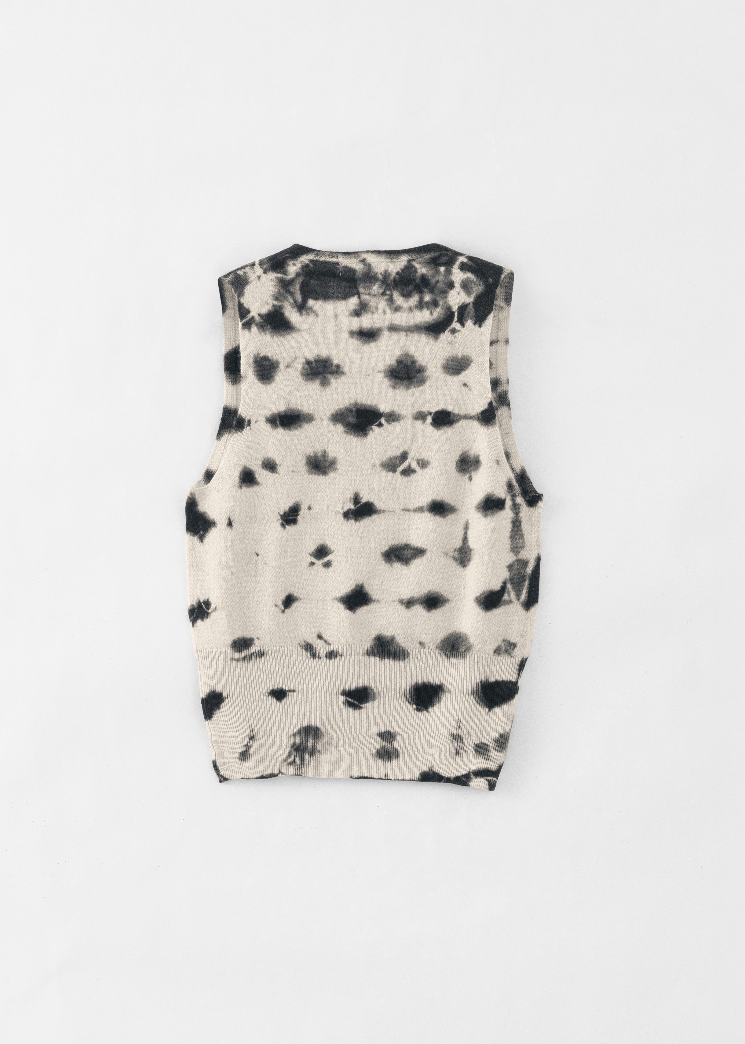 N.35 CASHMERE DYE LOW V TANK