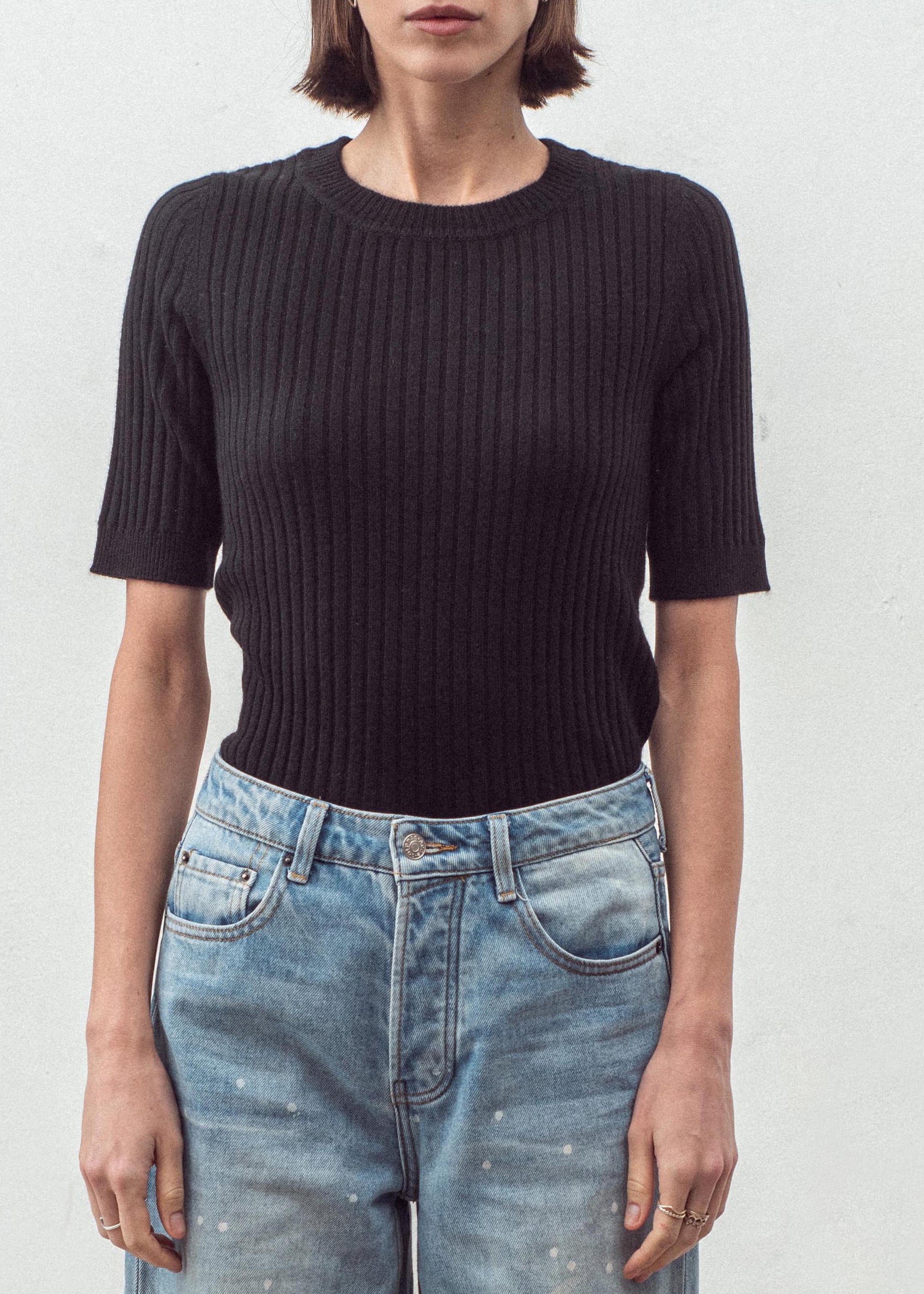 097 CASHMERE SHORT SLEEVE