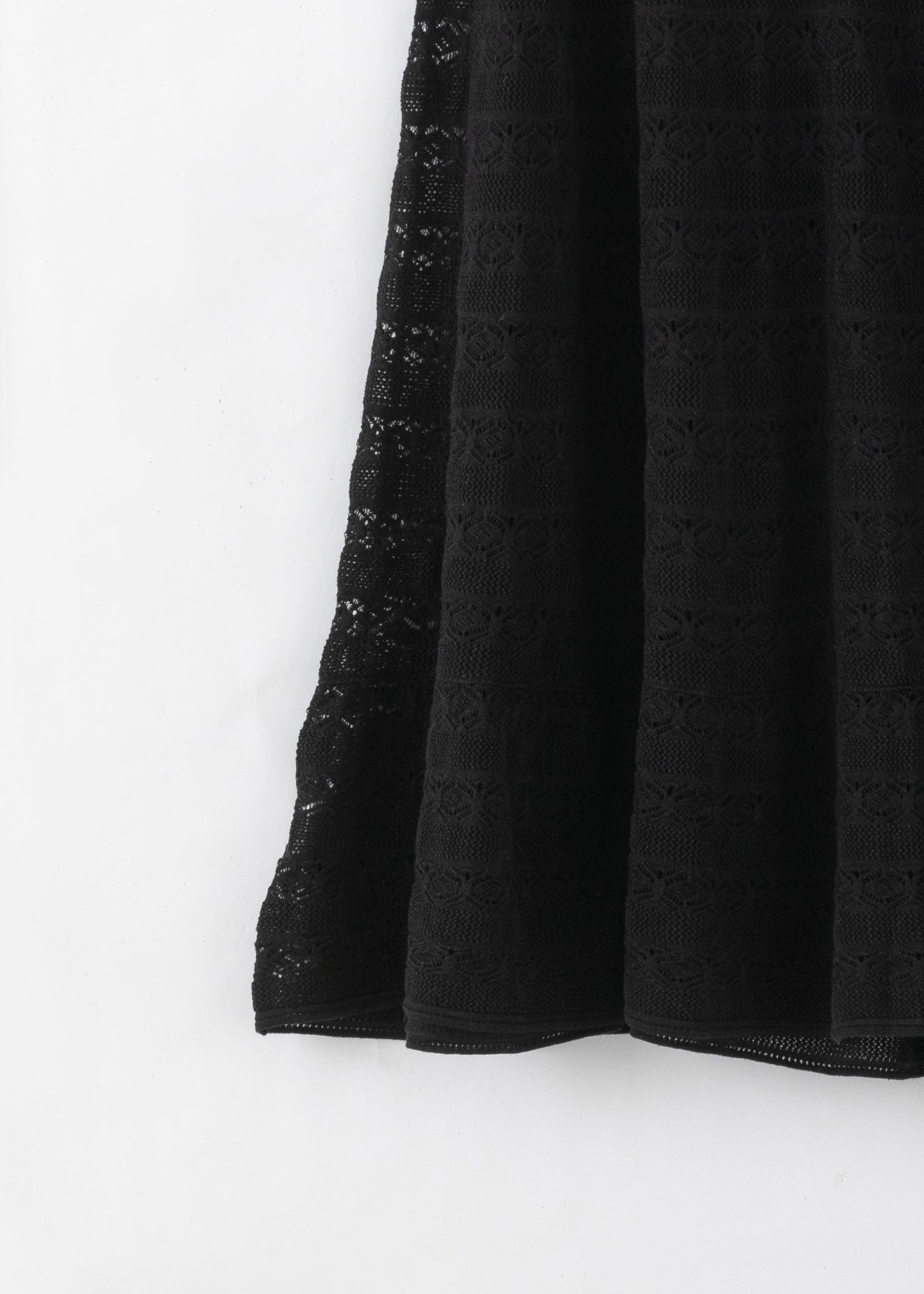 N.267 SPARKLY LACE KNIT SKIRT