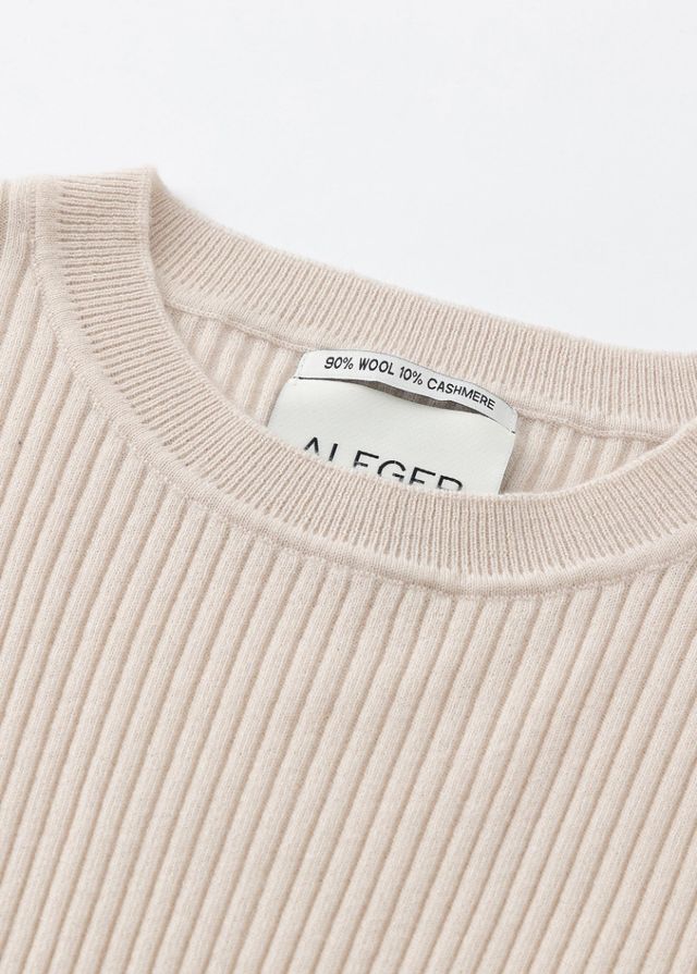 N.139 SKINNY RIB S/S CREW