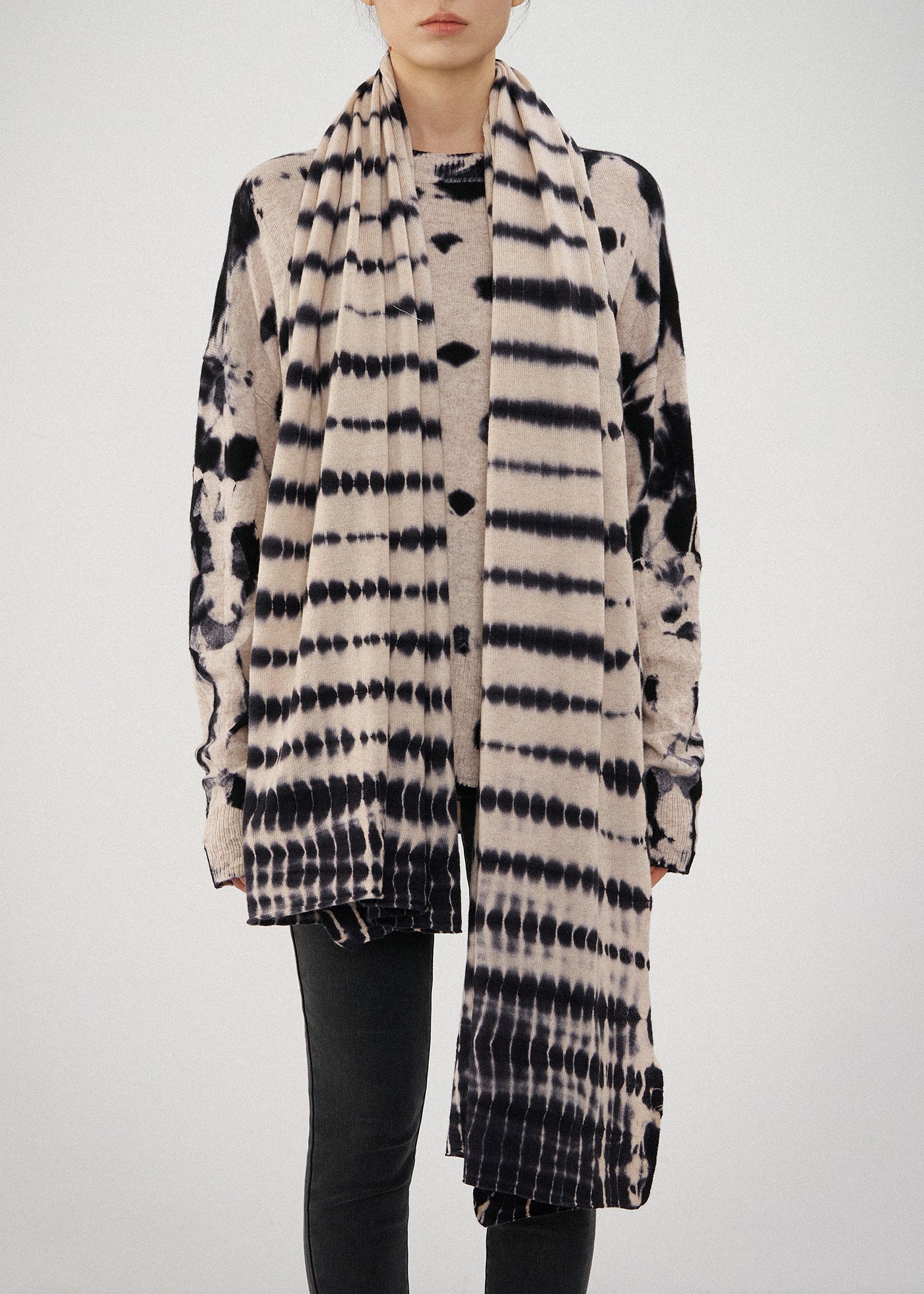 N.2078 CASHMERE BLEND TRAVEL WRAP: SHELL LEAD