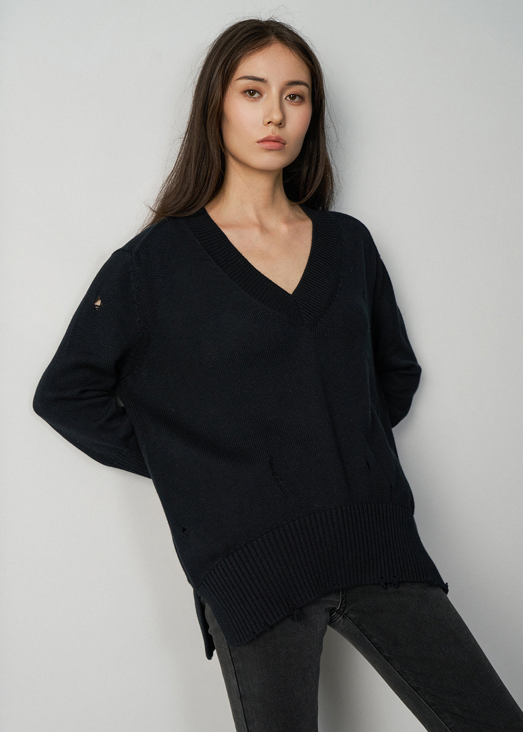 N.92 COL V OVERSIZE DÉTRUITÉ - NOIR 