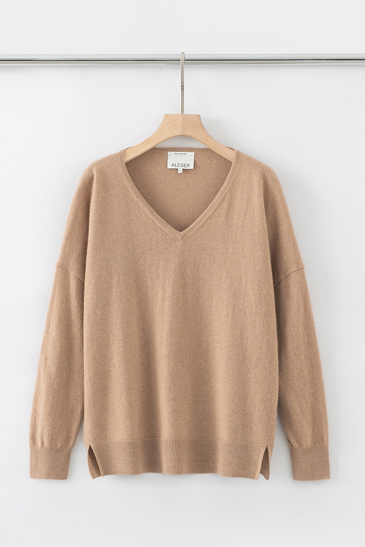 N.29 100% CACHEMIRE COL V OVERSIZE - TAN 