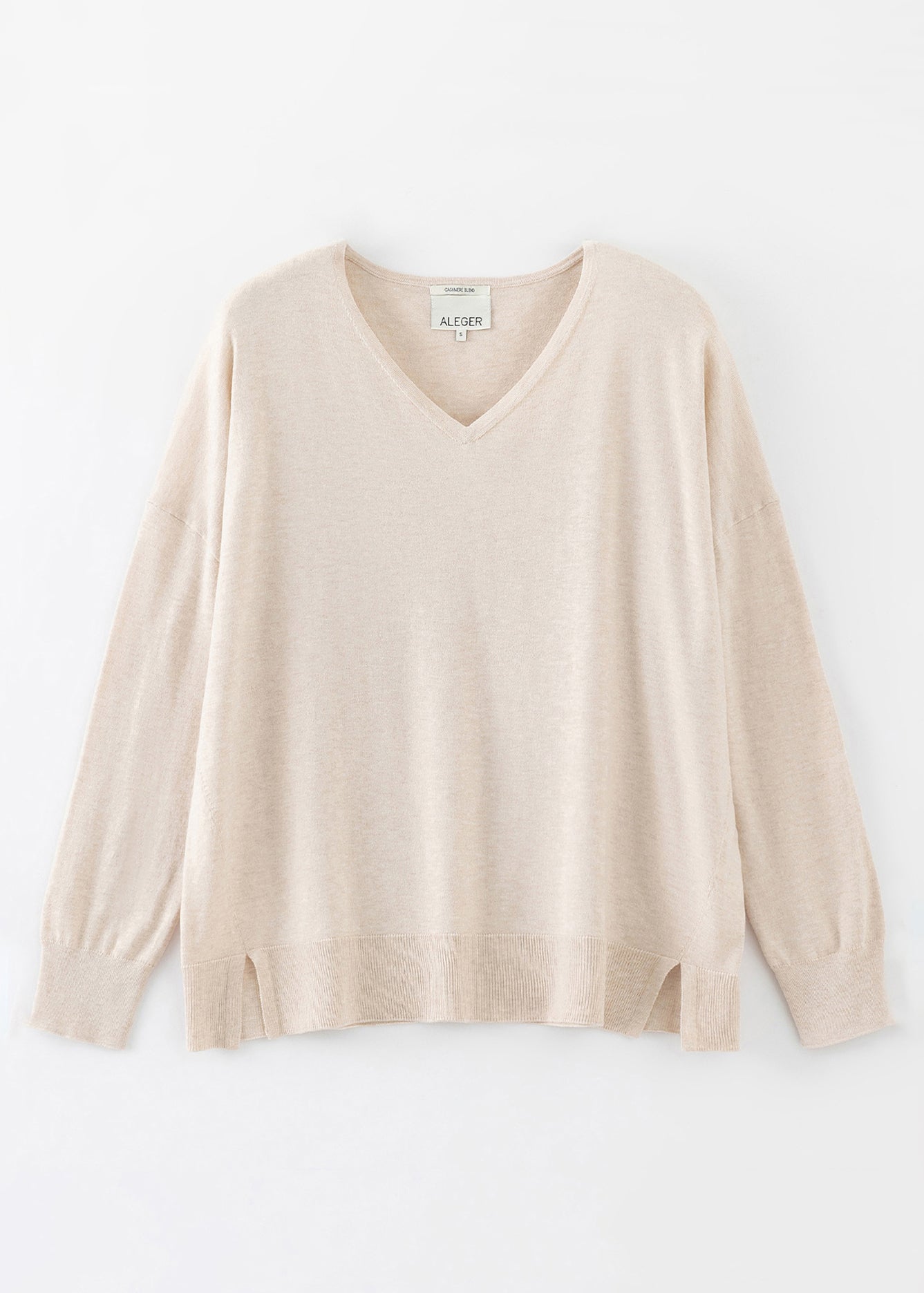 N.2103 CLASSIC V-NECK