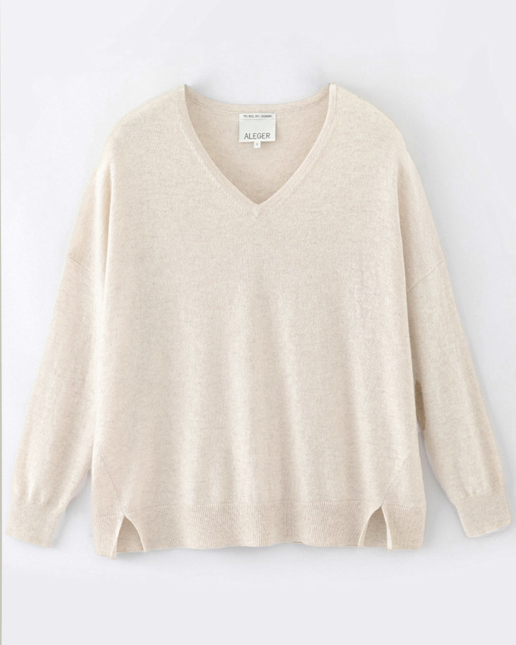 103 CLASSIC V-NECK