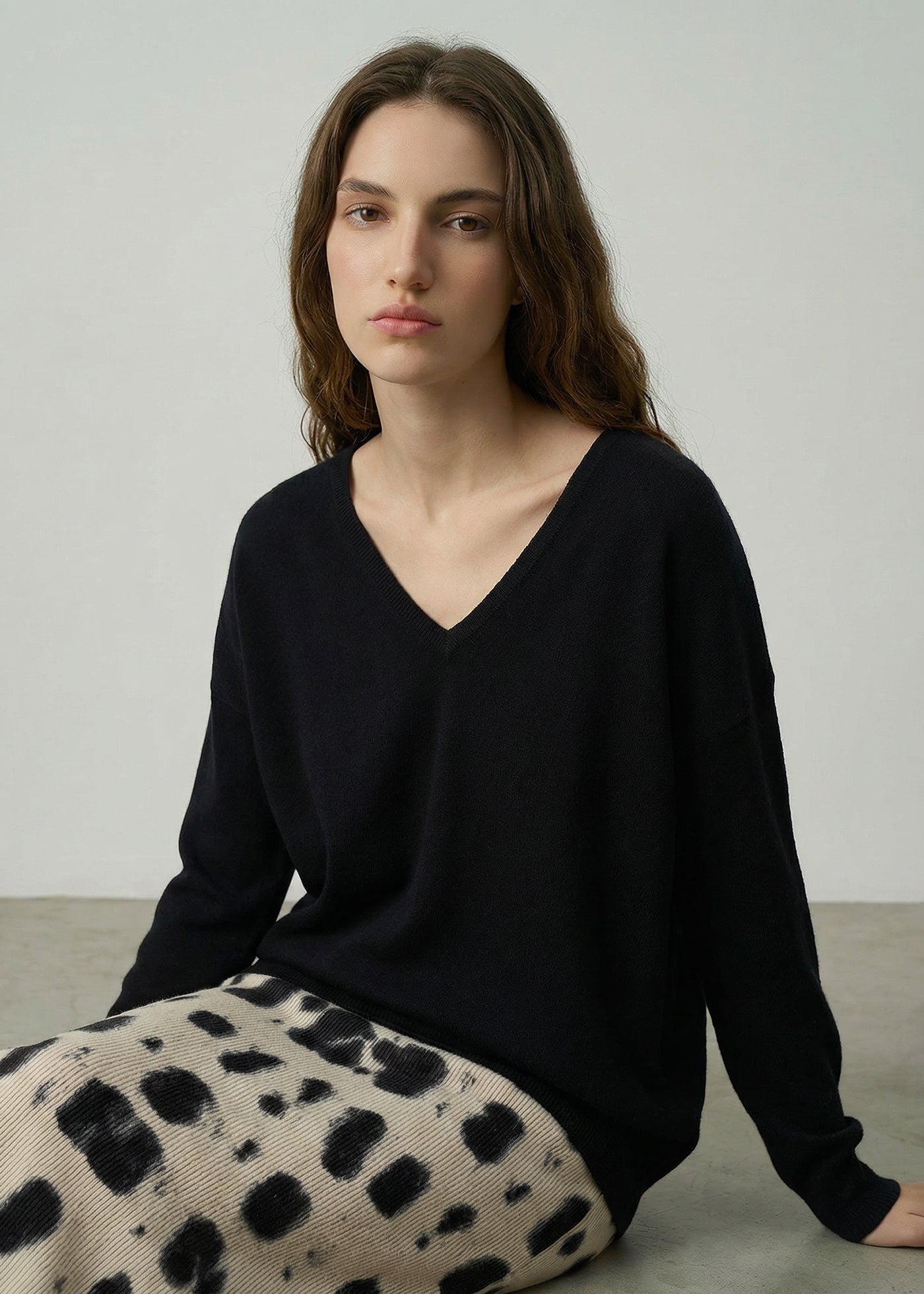 103 CLASSIC V-NECK BLK