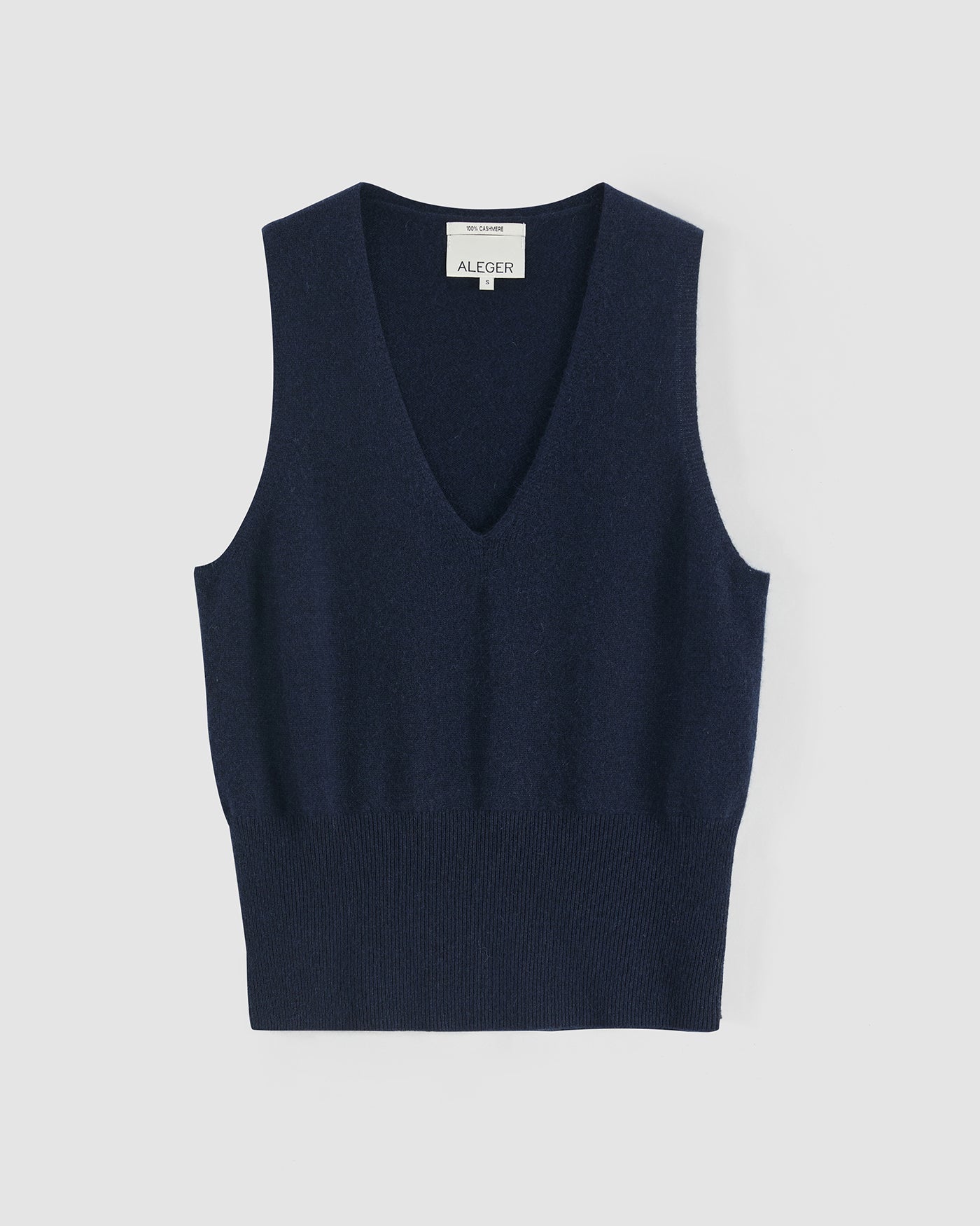 180 CASHMERE CLASSIC TANK