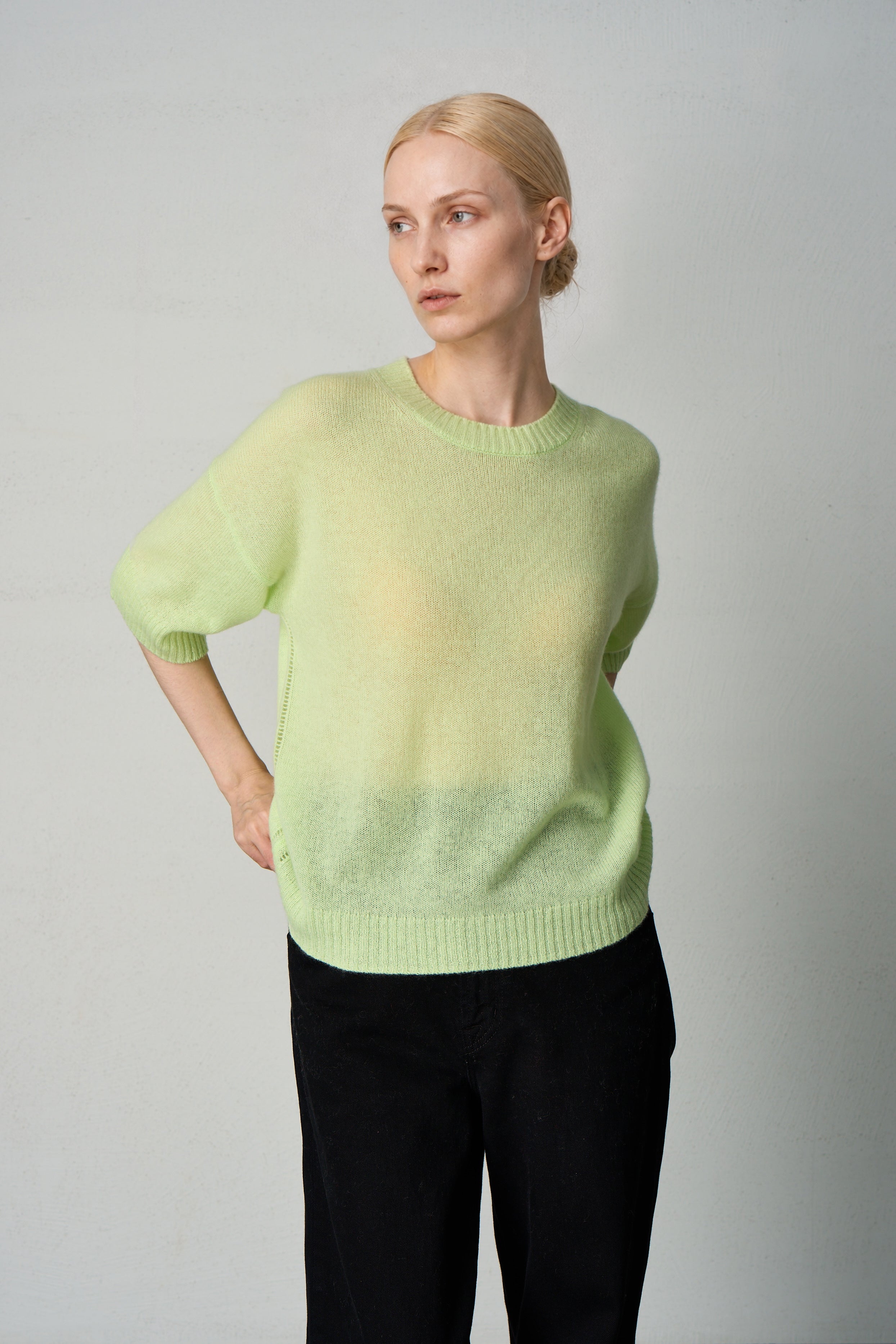 273 CASHMERE FEATHERWEIGHT TOP LME