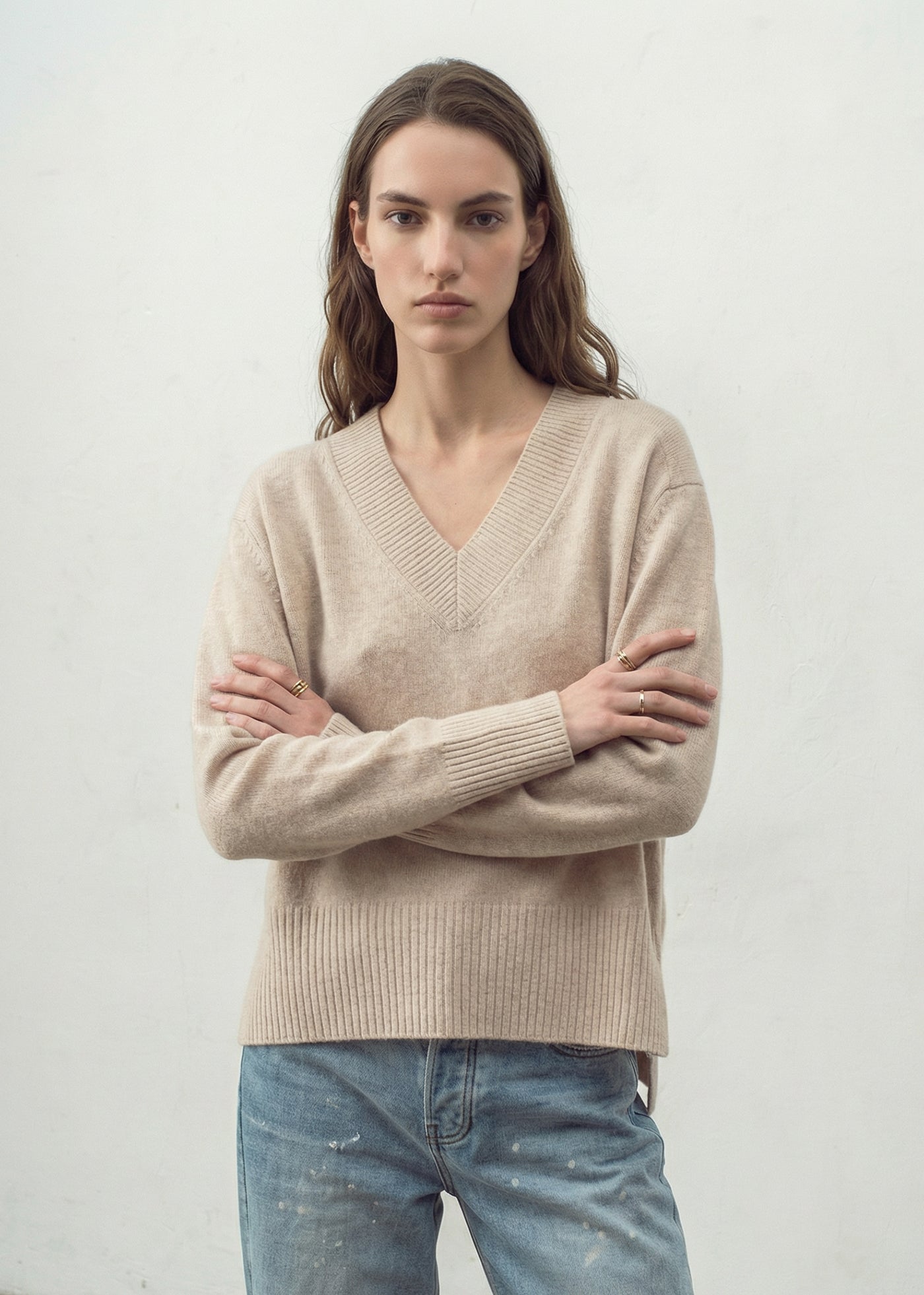 N.136 OVERSIZED V NECK