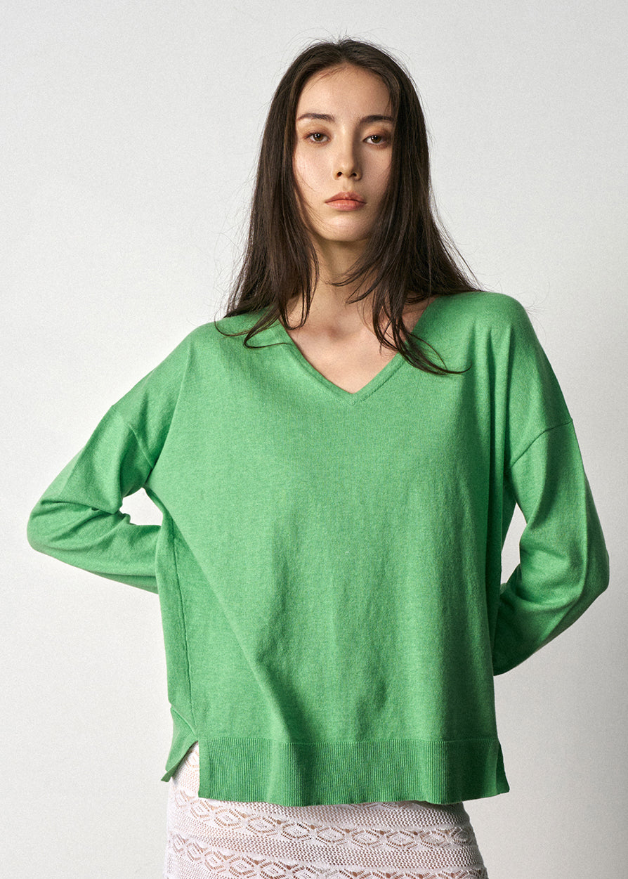 N.2403 CLASSIC V-NECK