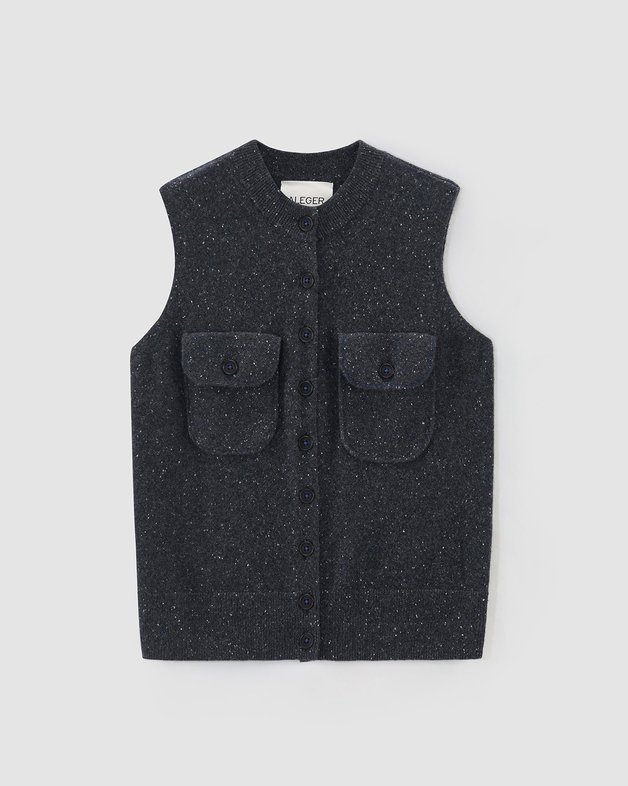 464 THE CASHMERE POCKET BUTTONED VEST