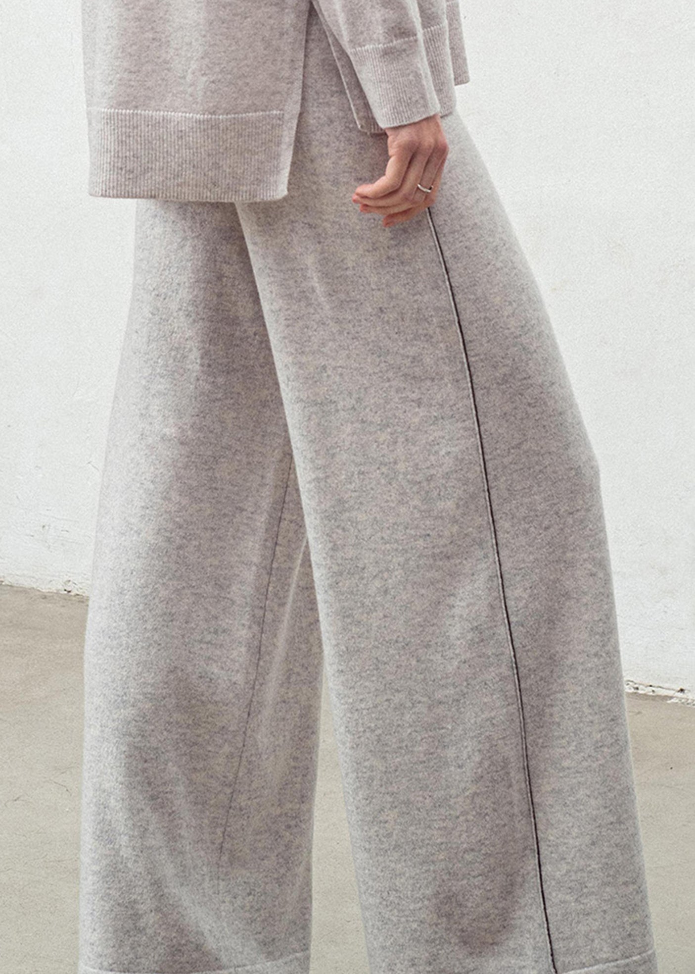 497 CASHMERE BLEND SIDE STITCH PANT PGY