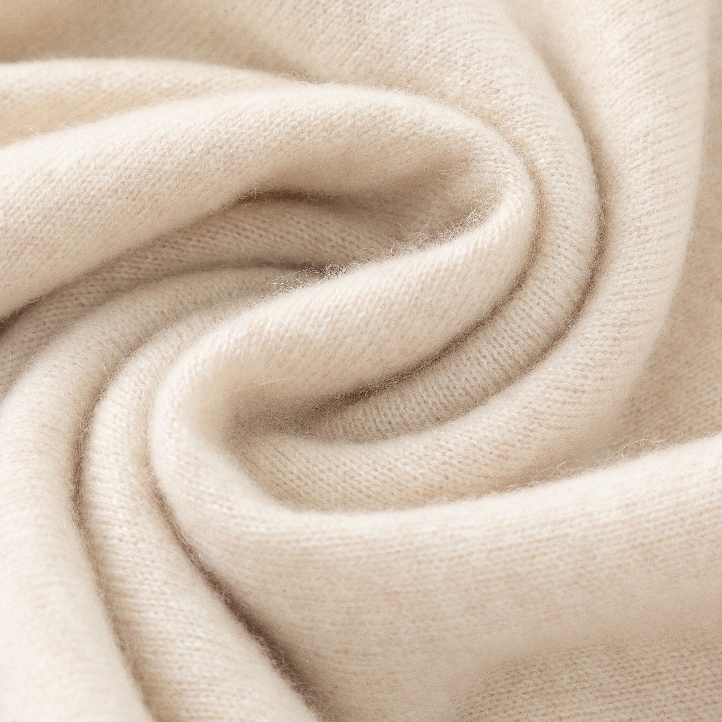 N.09 PURE CASHMERE SEAM DETAIL CARDIGAN PEARL SHELL