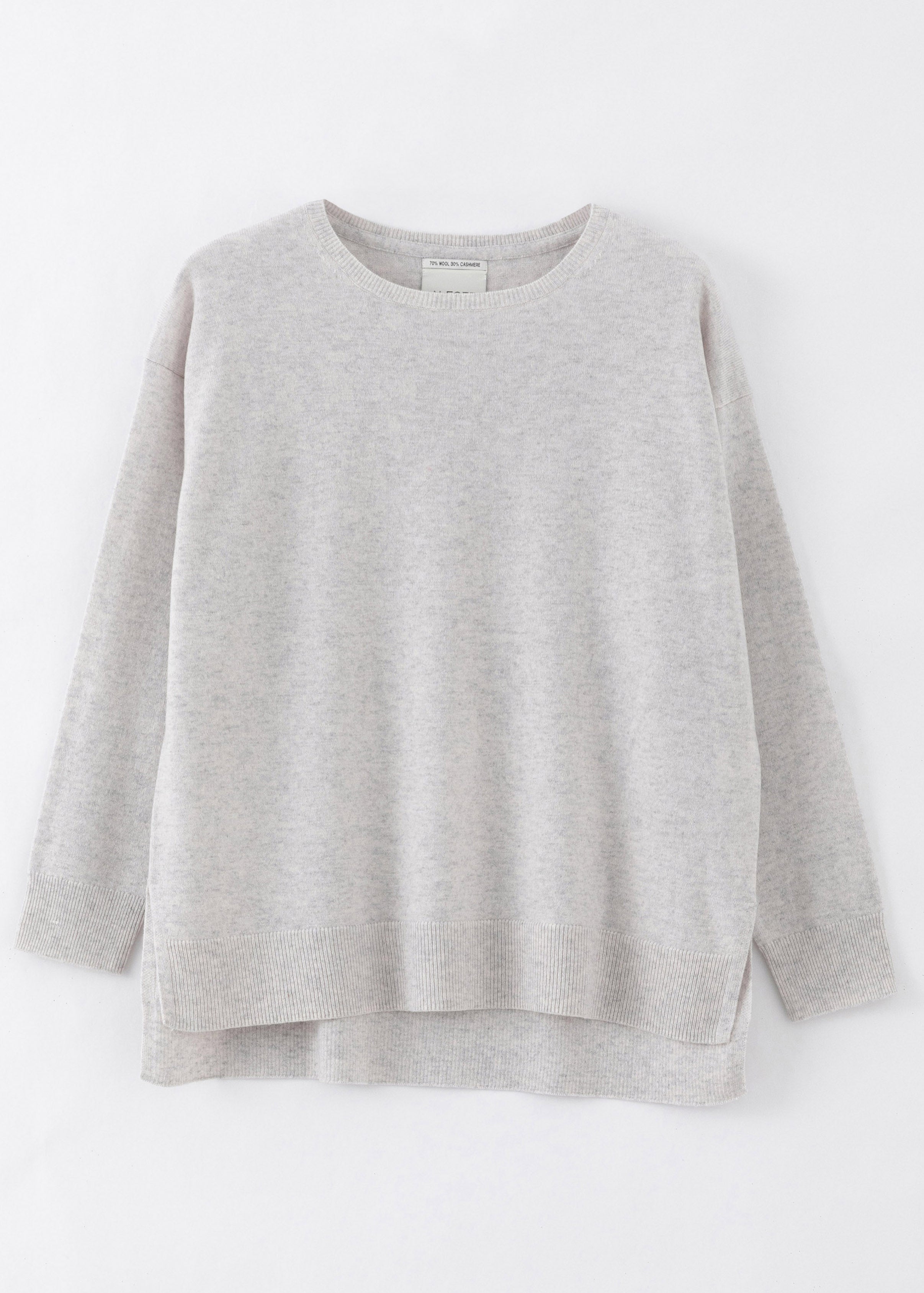 N.184 CASHMERE BLEND HI LO SLOUCH CREW FROST