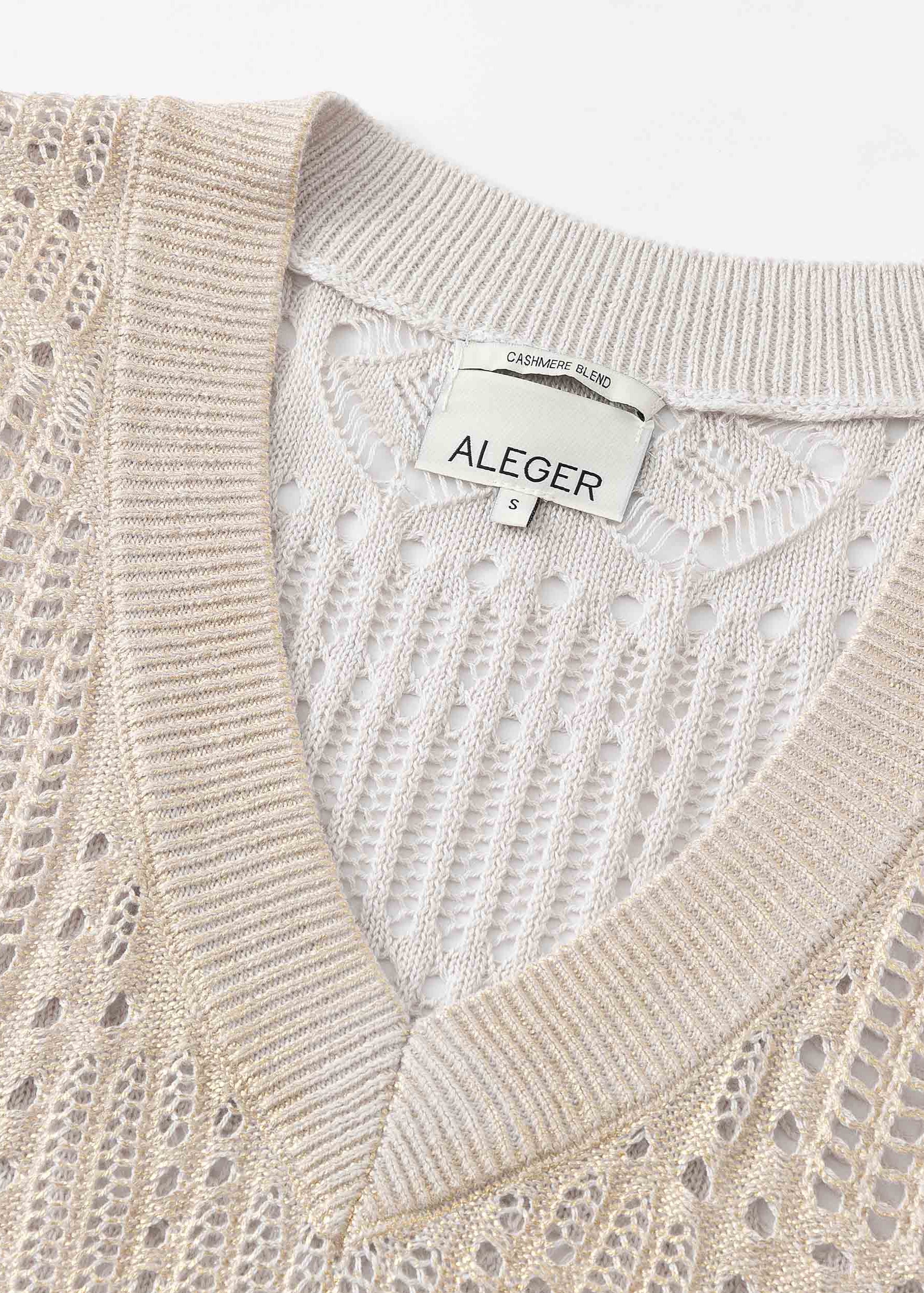 N.263 GOLD FOIL OPEN KNIT V-NECK
