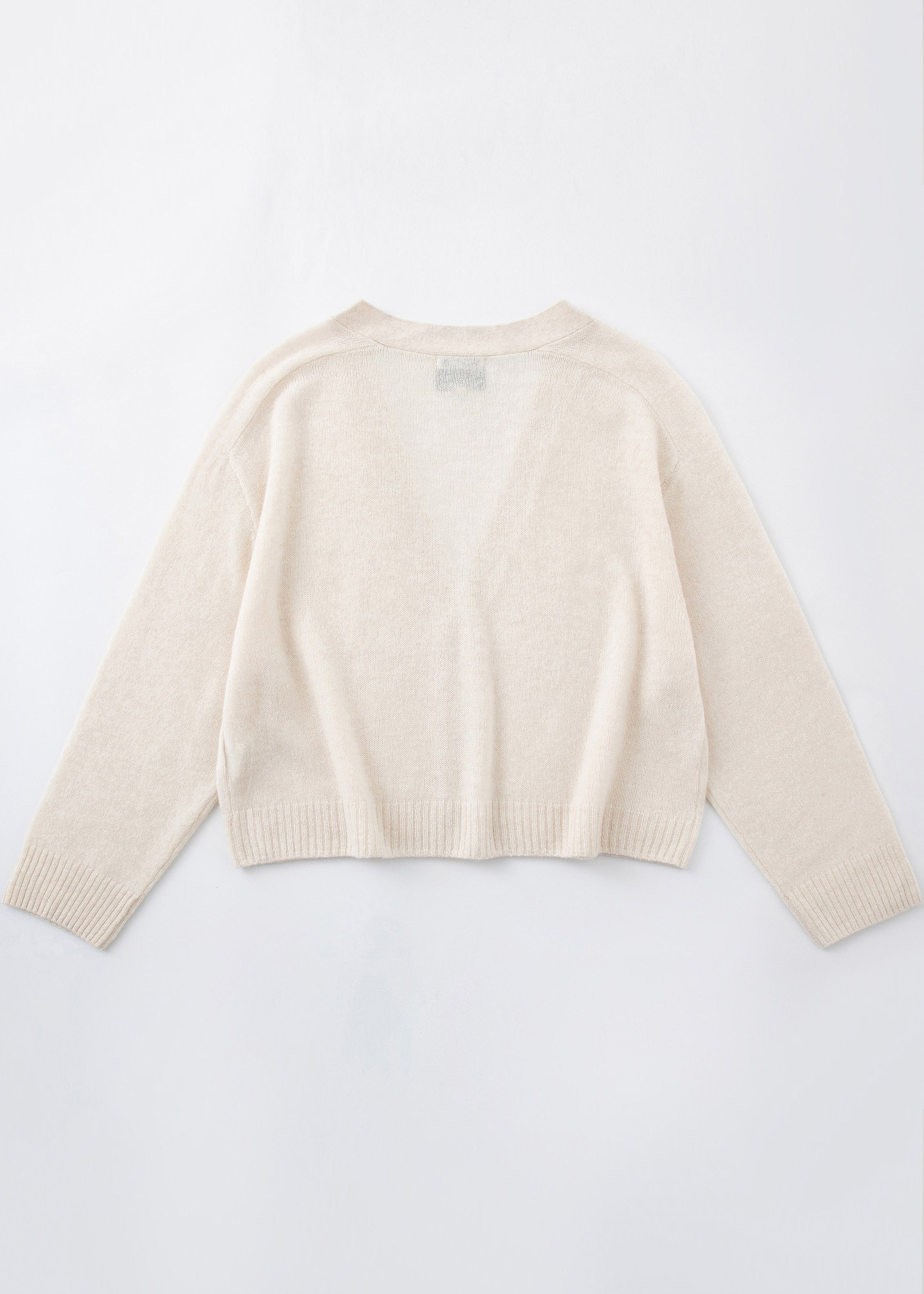 N.275 PURE CASHMERE FEATHER WEIGHT CARDIGAN PEARL SHELL