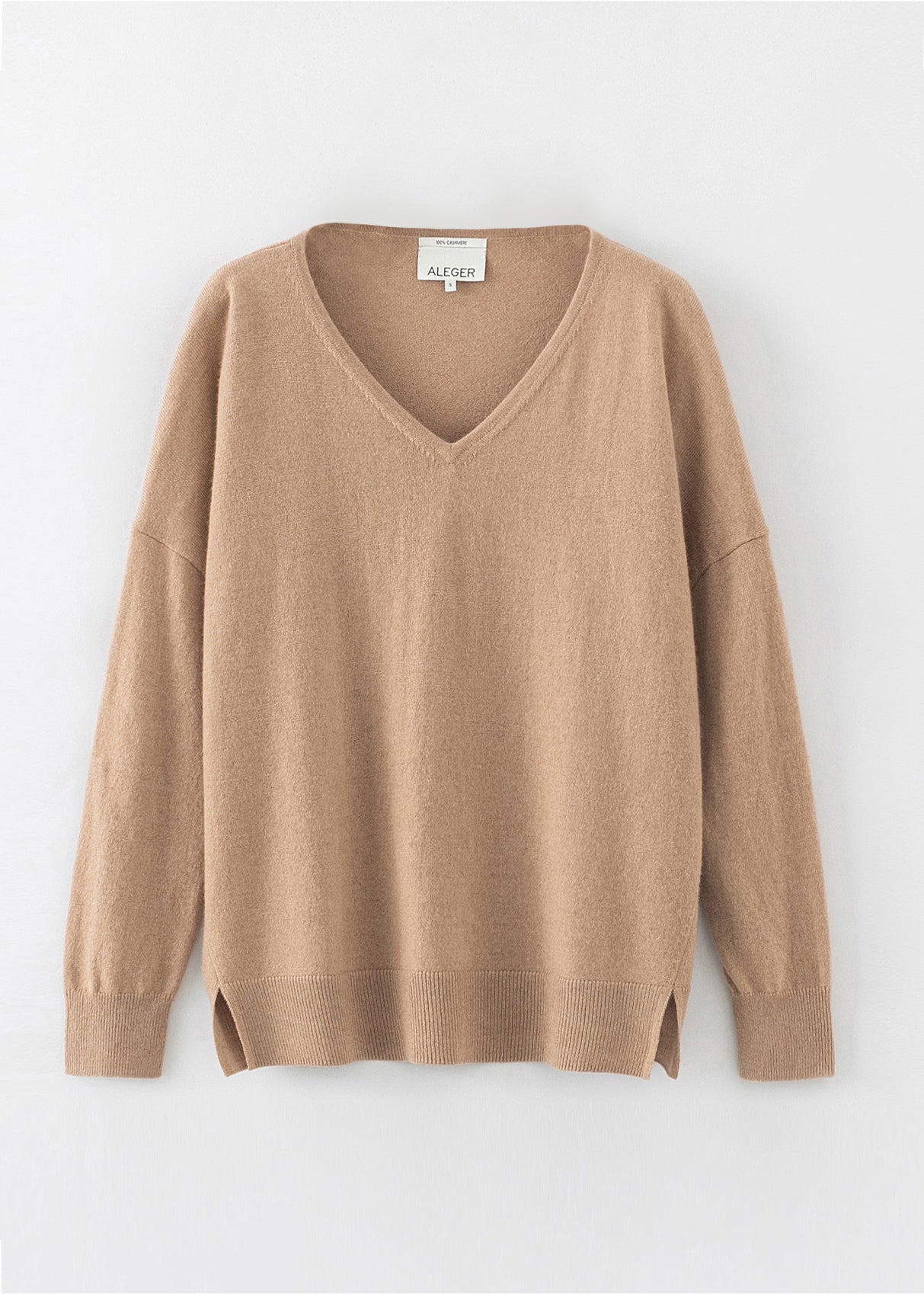 N.29 PURE CASHMERE OVERSIZED V NECK TAN