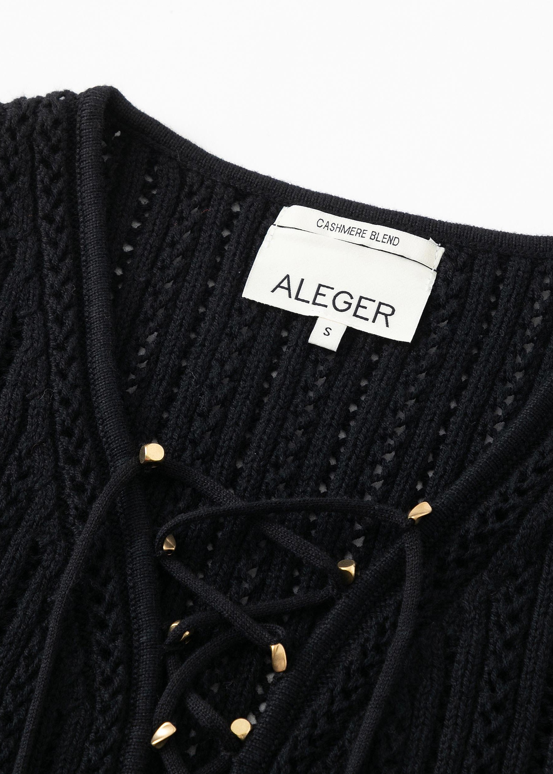 N.322 LACE FRONT TOP: BLACK