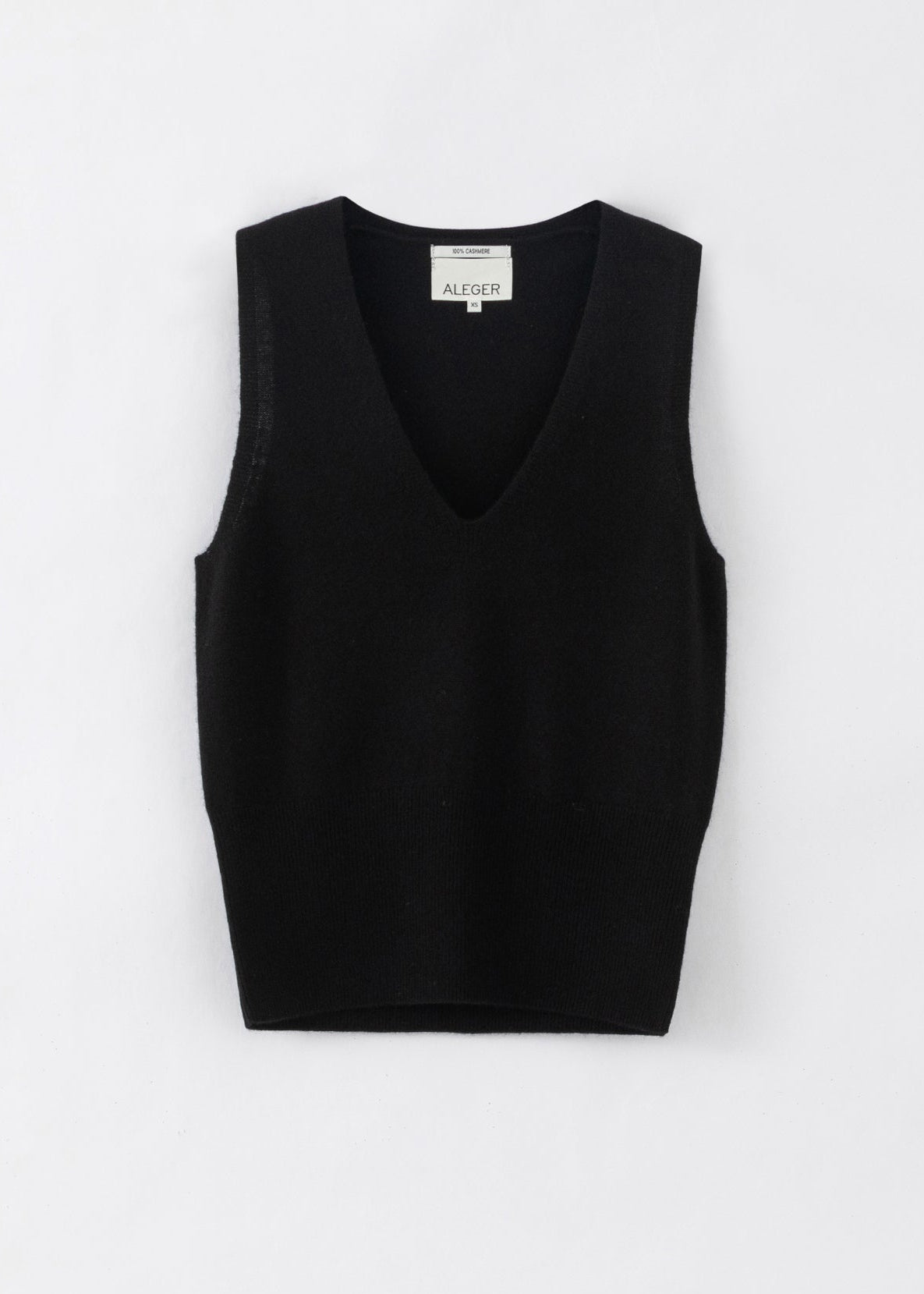 N.35 CASHMERE LOW V TANK
