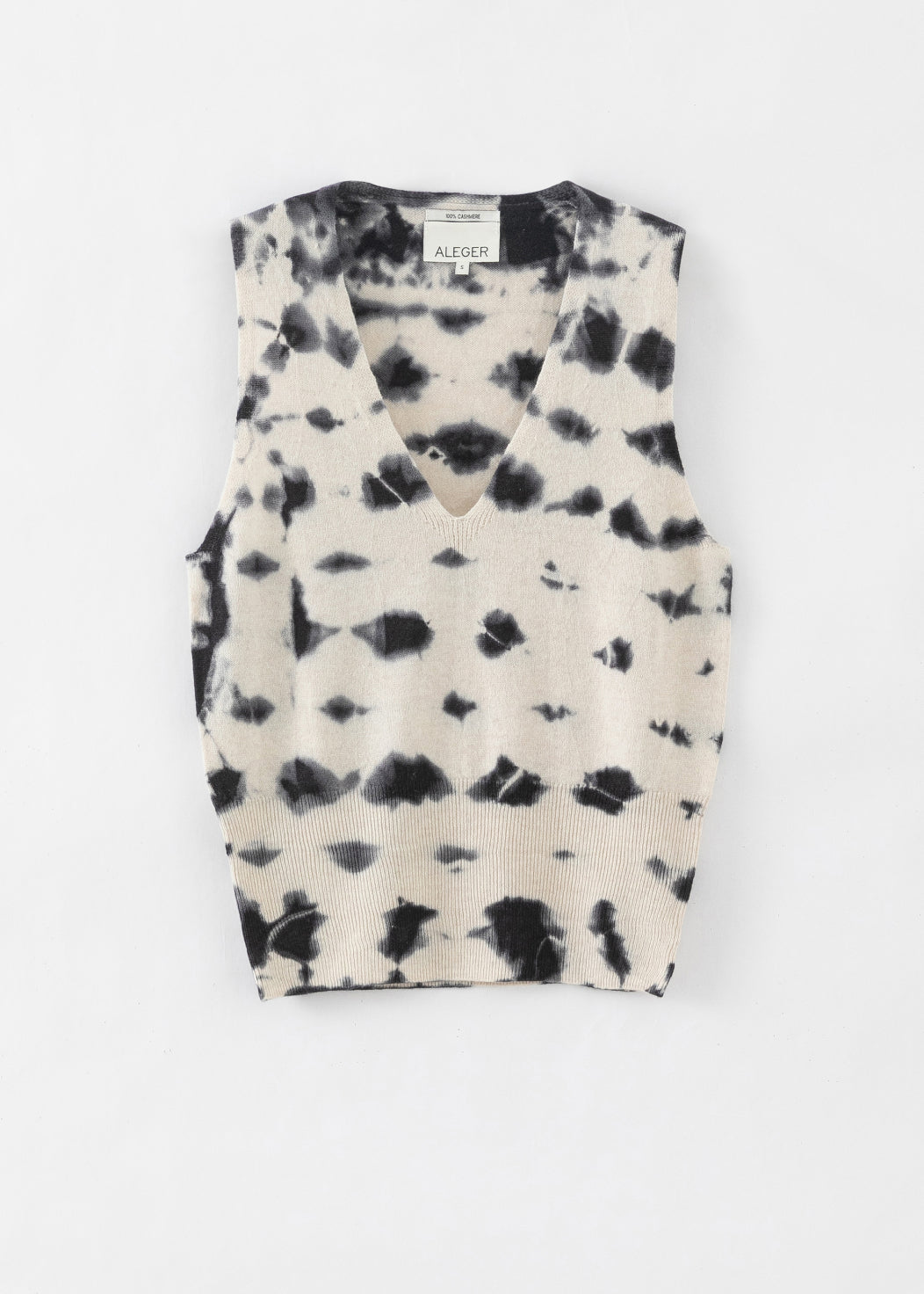 N.35 PURE CASHMERE LOW V TANK PEARL GUERNICA