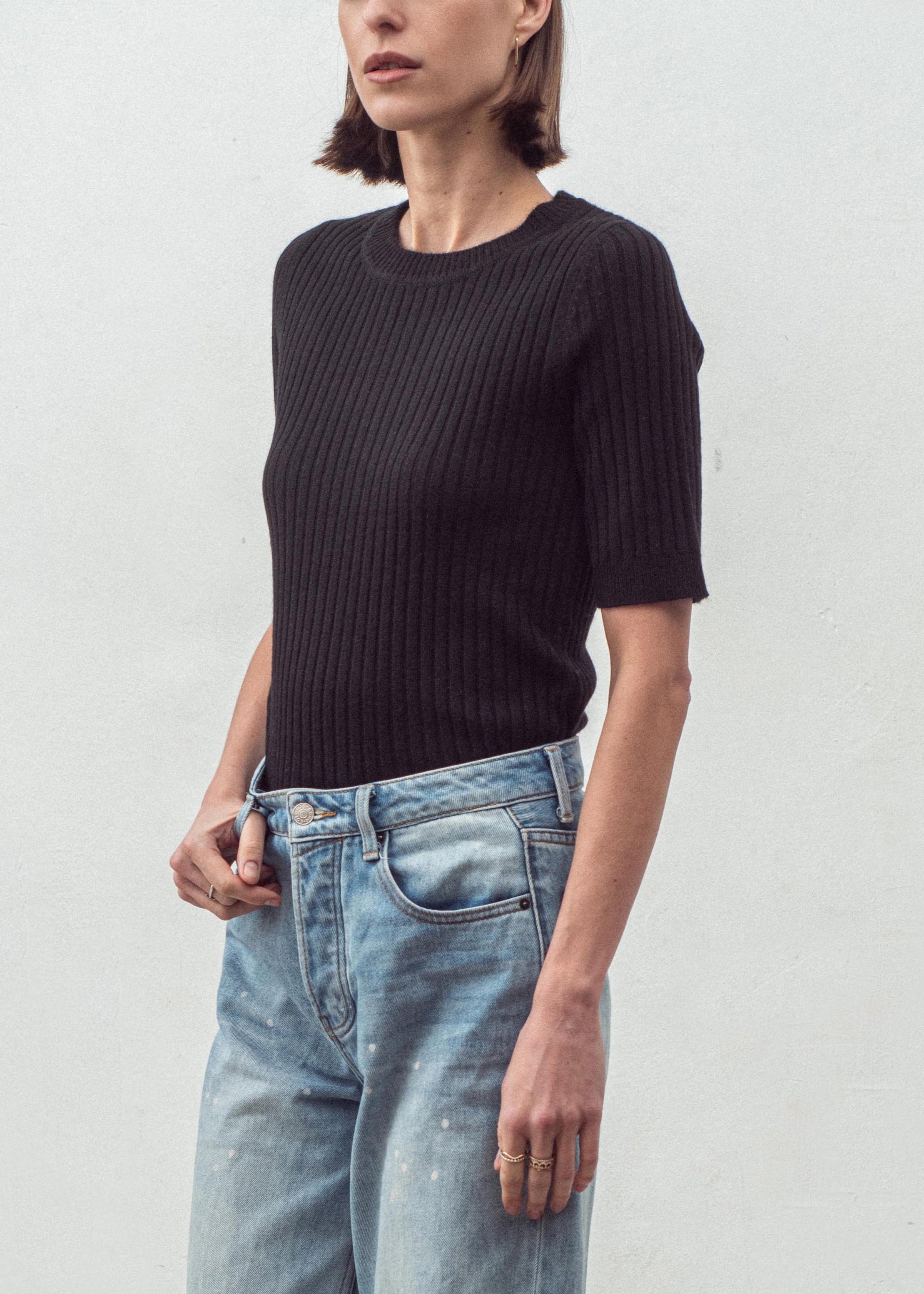097 CASHMERE SHORT SLEEVE