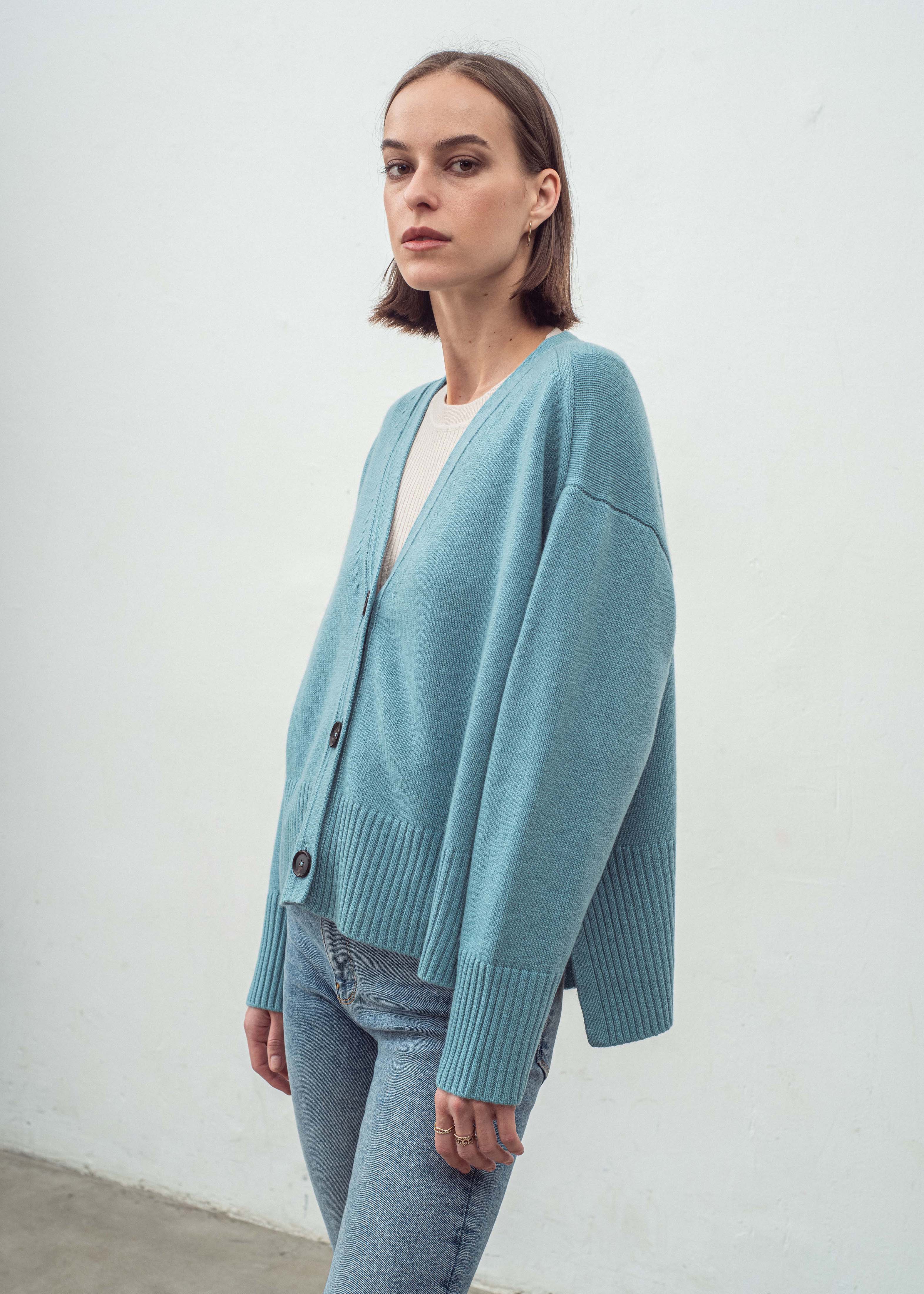 N.99 CASHMERE BLEND OVERSIZED CARDIGAN SICILY BLUE